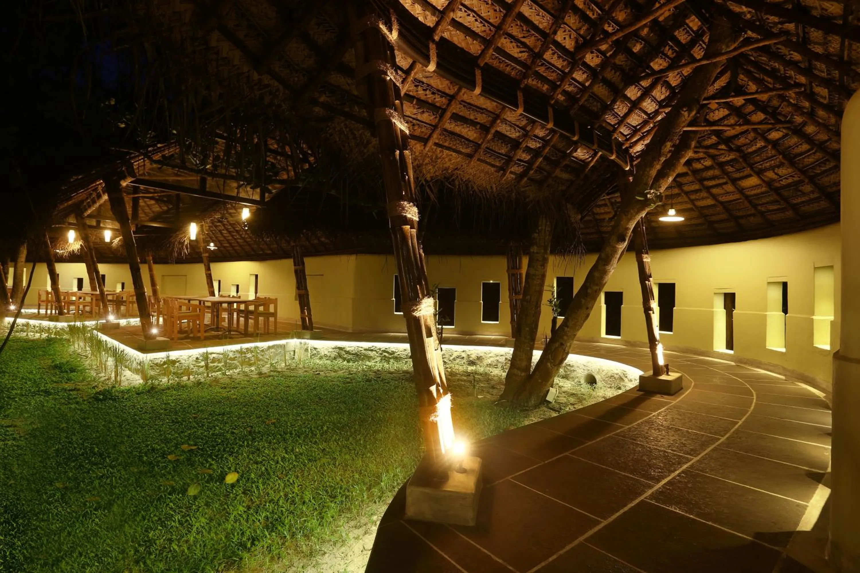 Restaurant/places to eat in Xandari Pearl Beach Resort