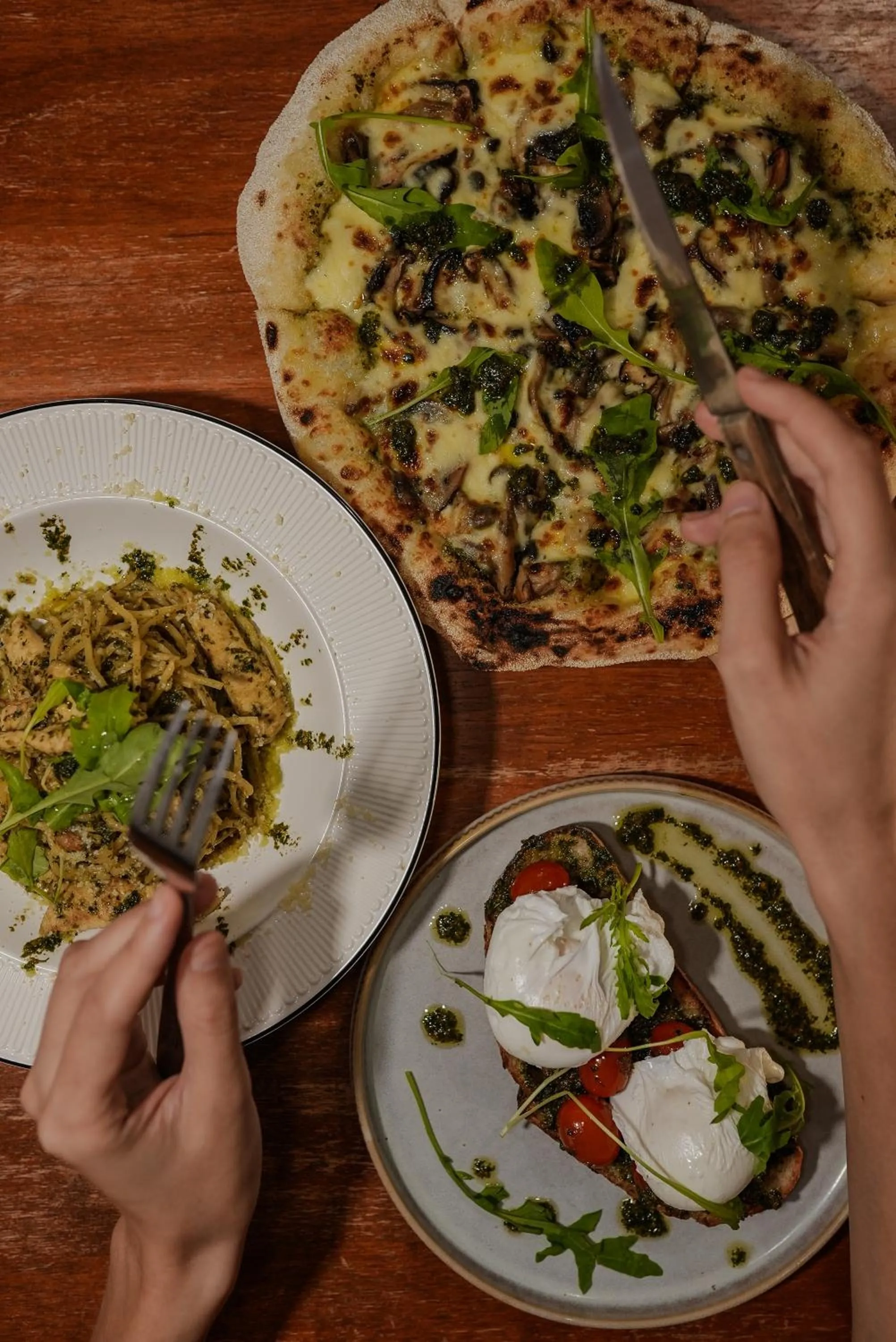 Moustachz Hauze , Georgetown