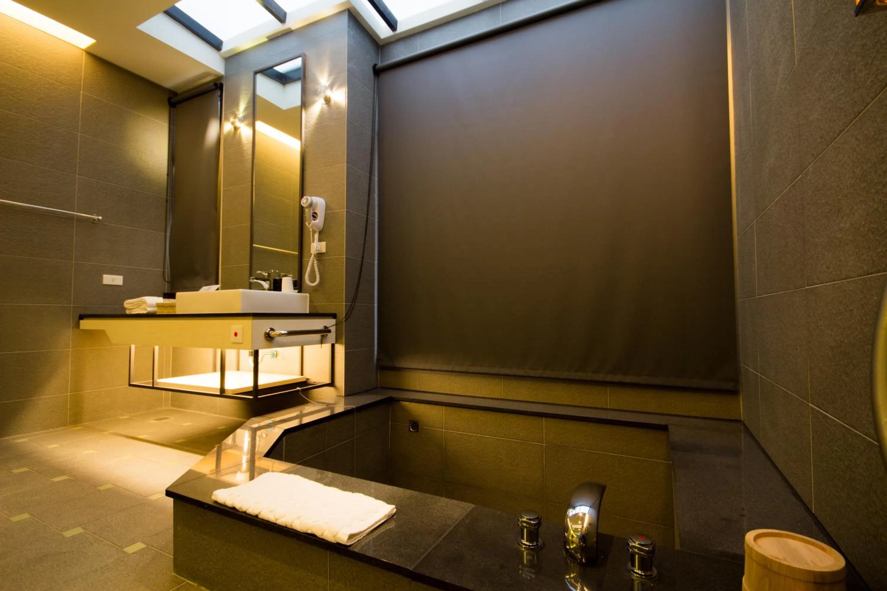 Patio in No. 9 Hotel