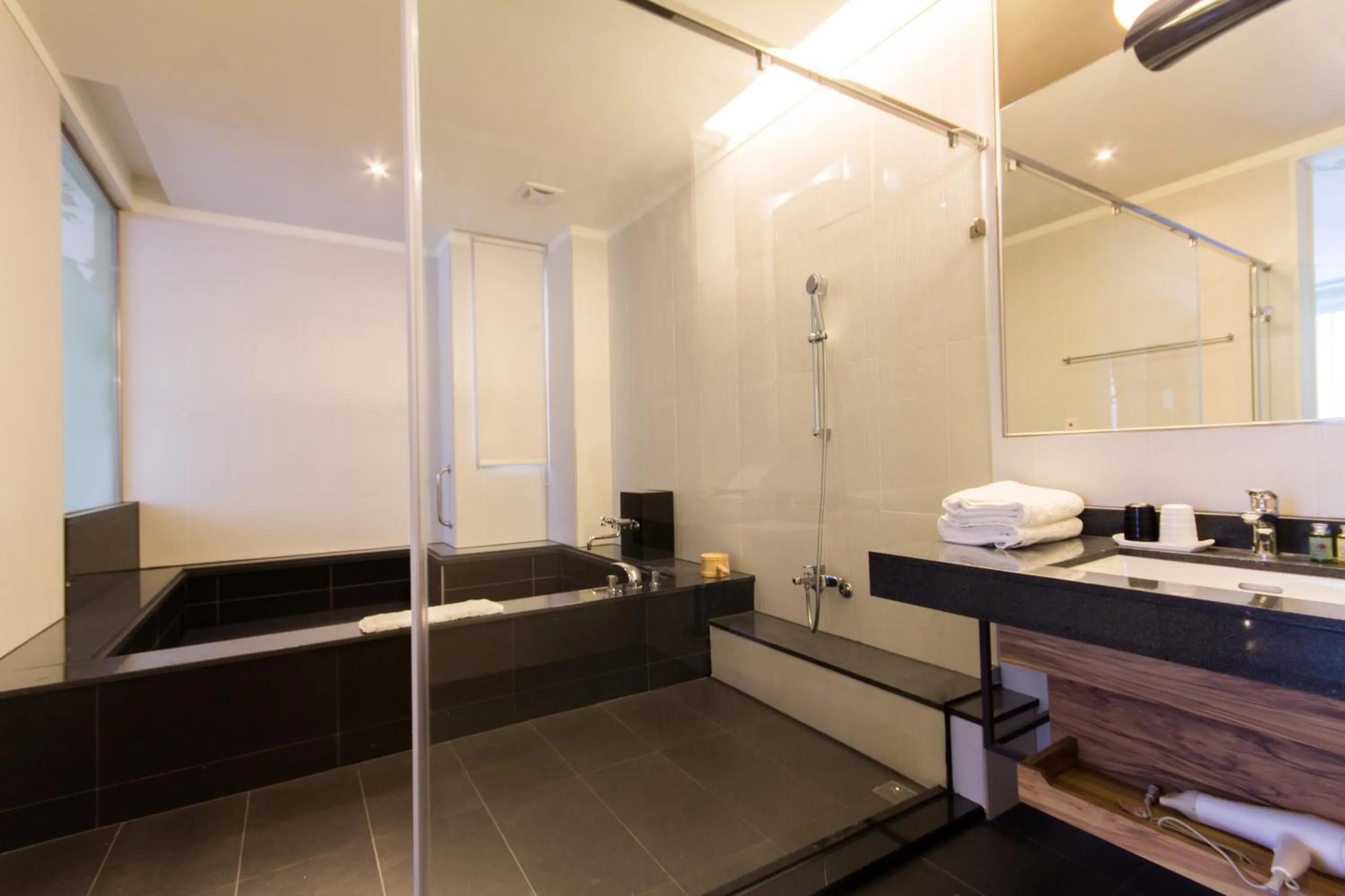 Bathroom in No. 9 Hotel