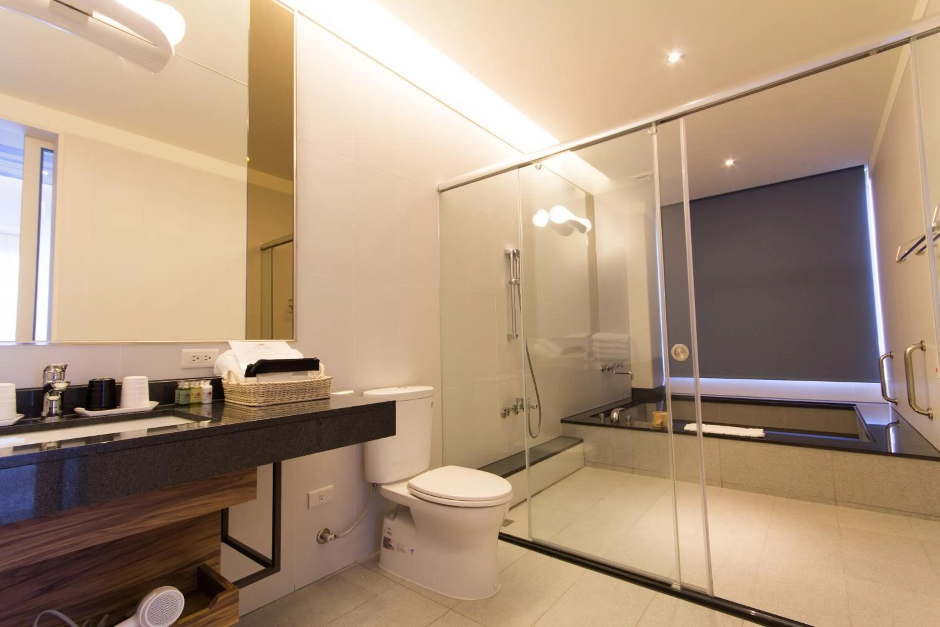 Bathroom in No. 9 Hotel