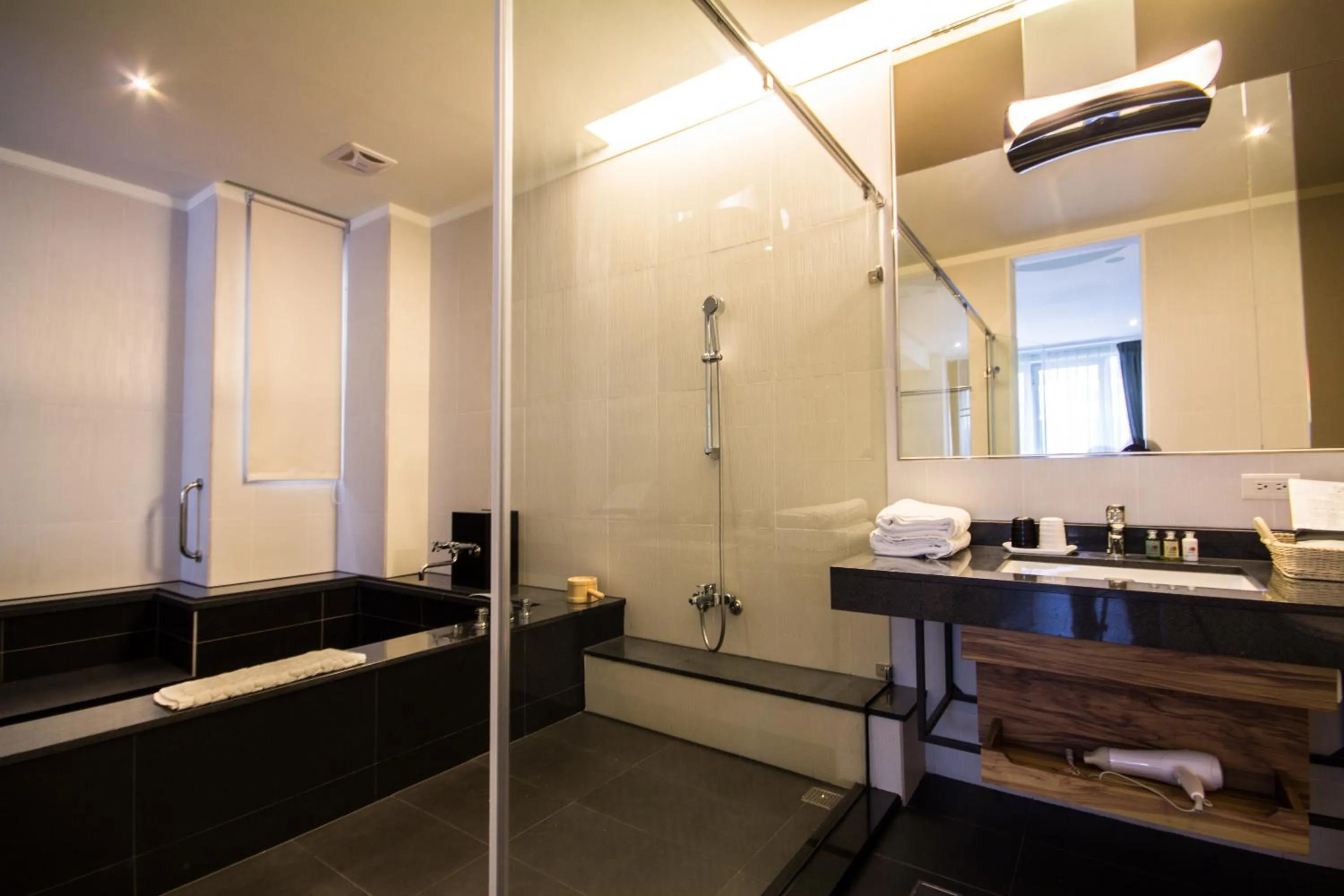 Bathroom in No. 9 Hotel