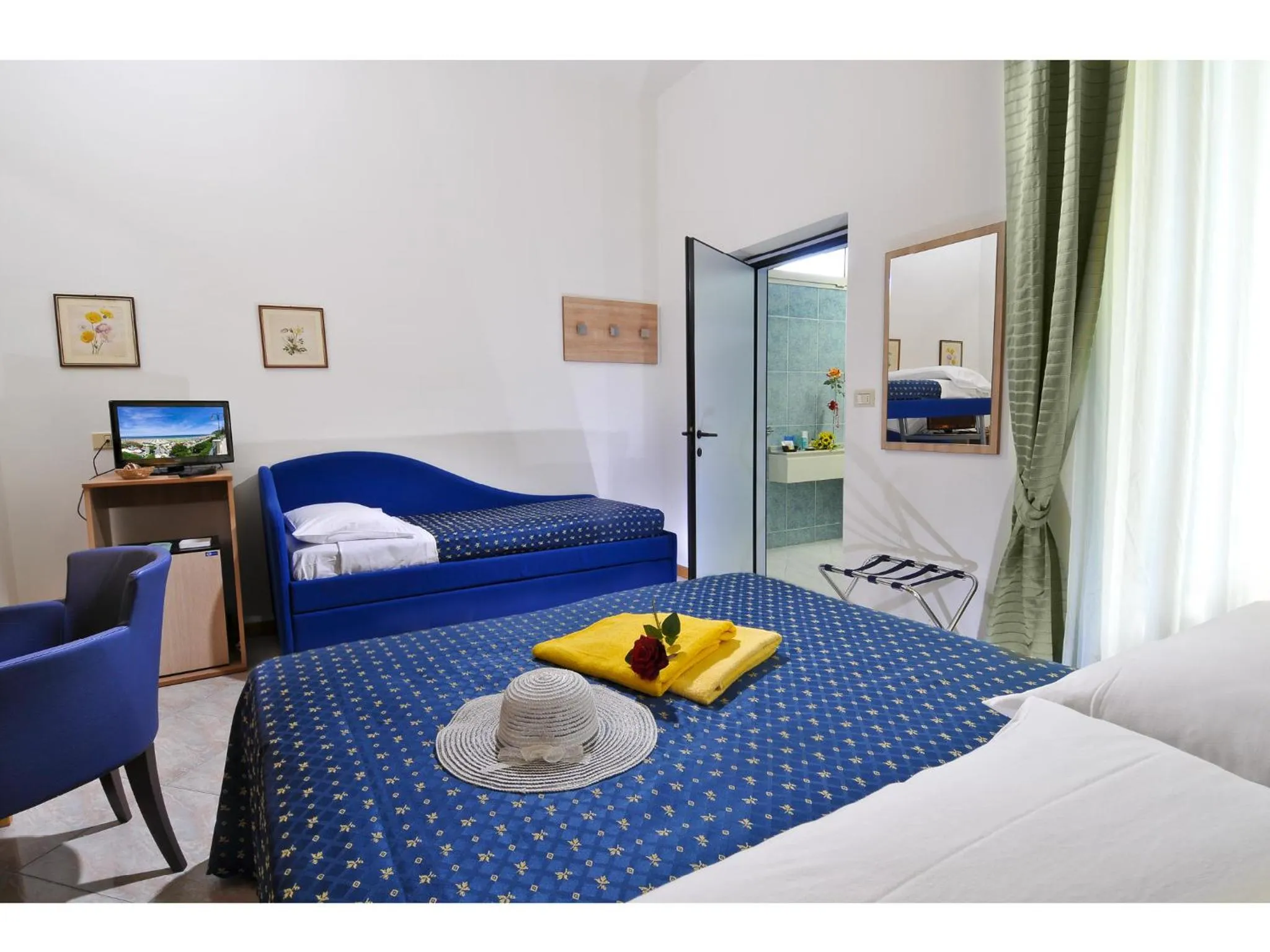 Bed in Hotel Losanna