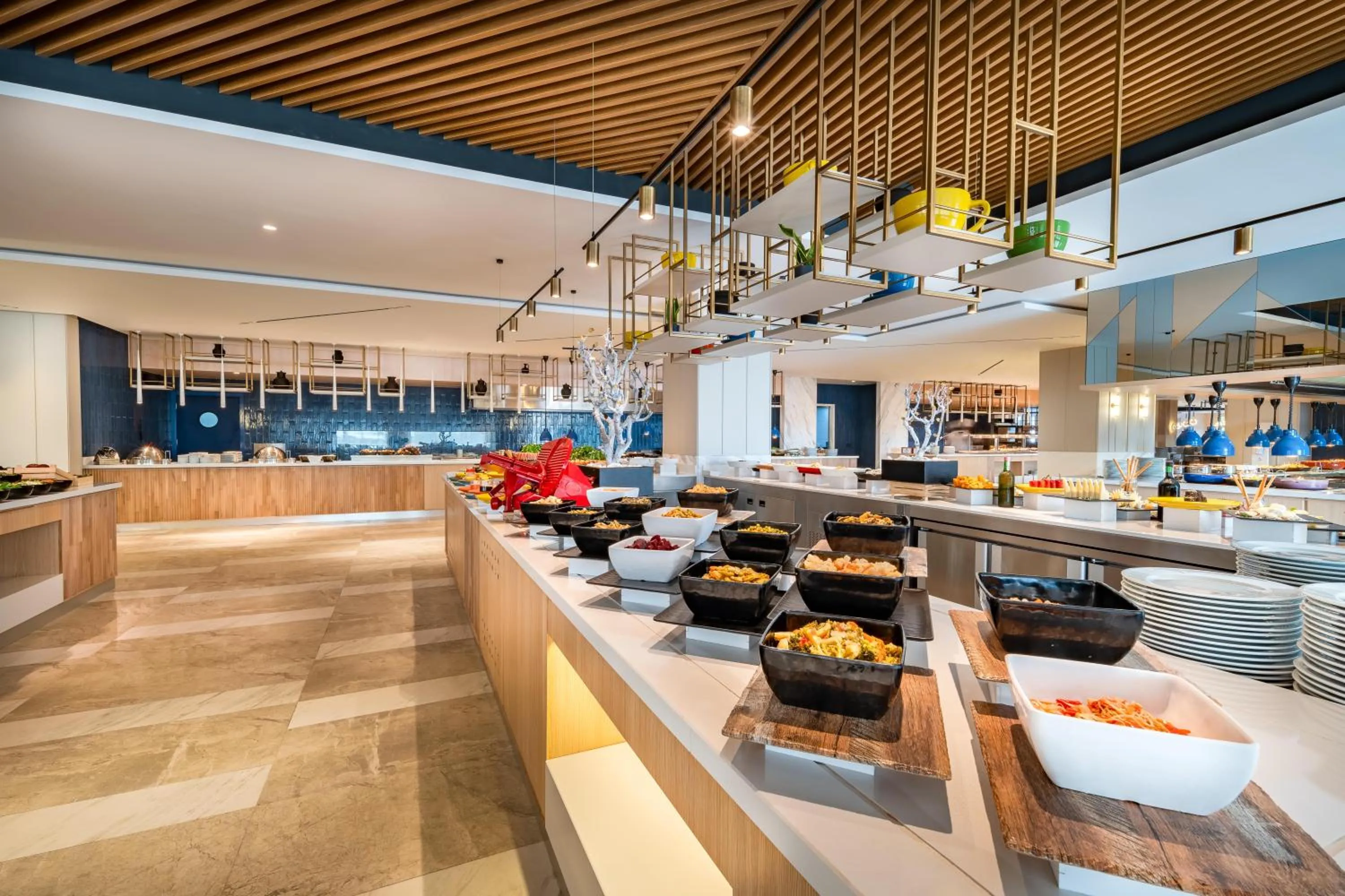 Restaurant/places to eat in Trendy Aspendos Beach