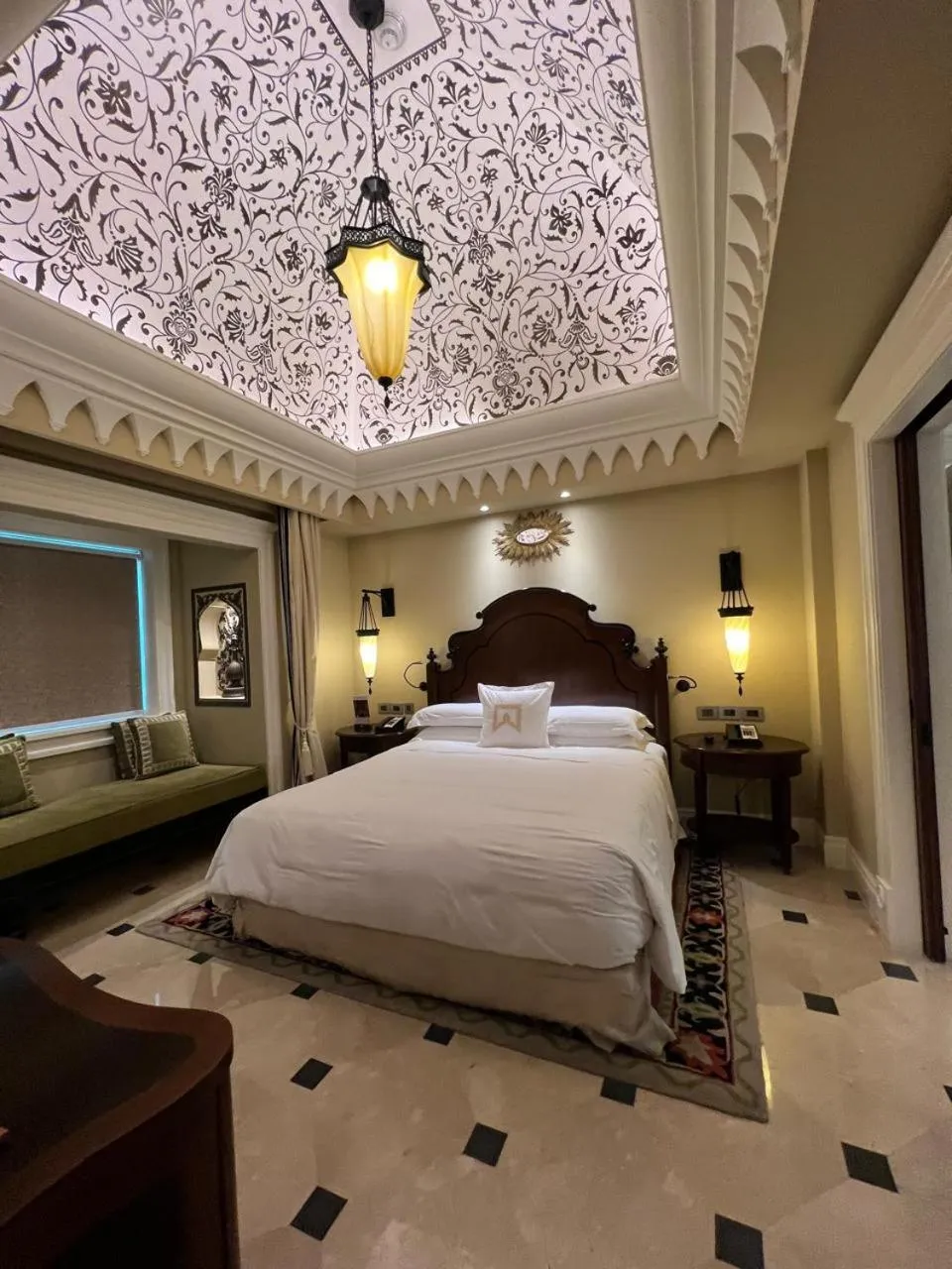 Bed in ITC Grand Bharat, a Luxury Collection Retreat, Gurgaon, New Delhi Capital Region