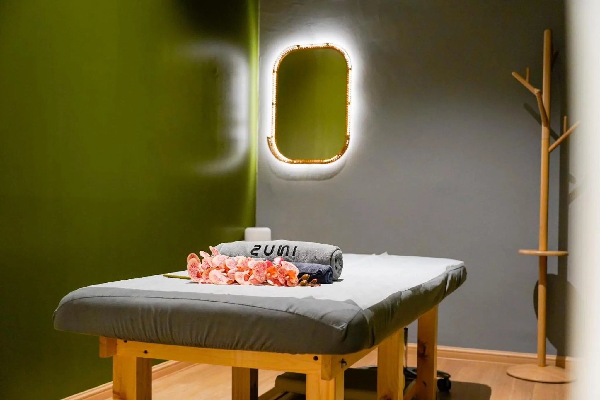 Massage in Robin Hotel