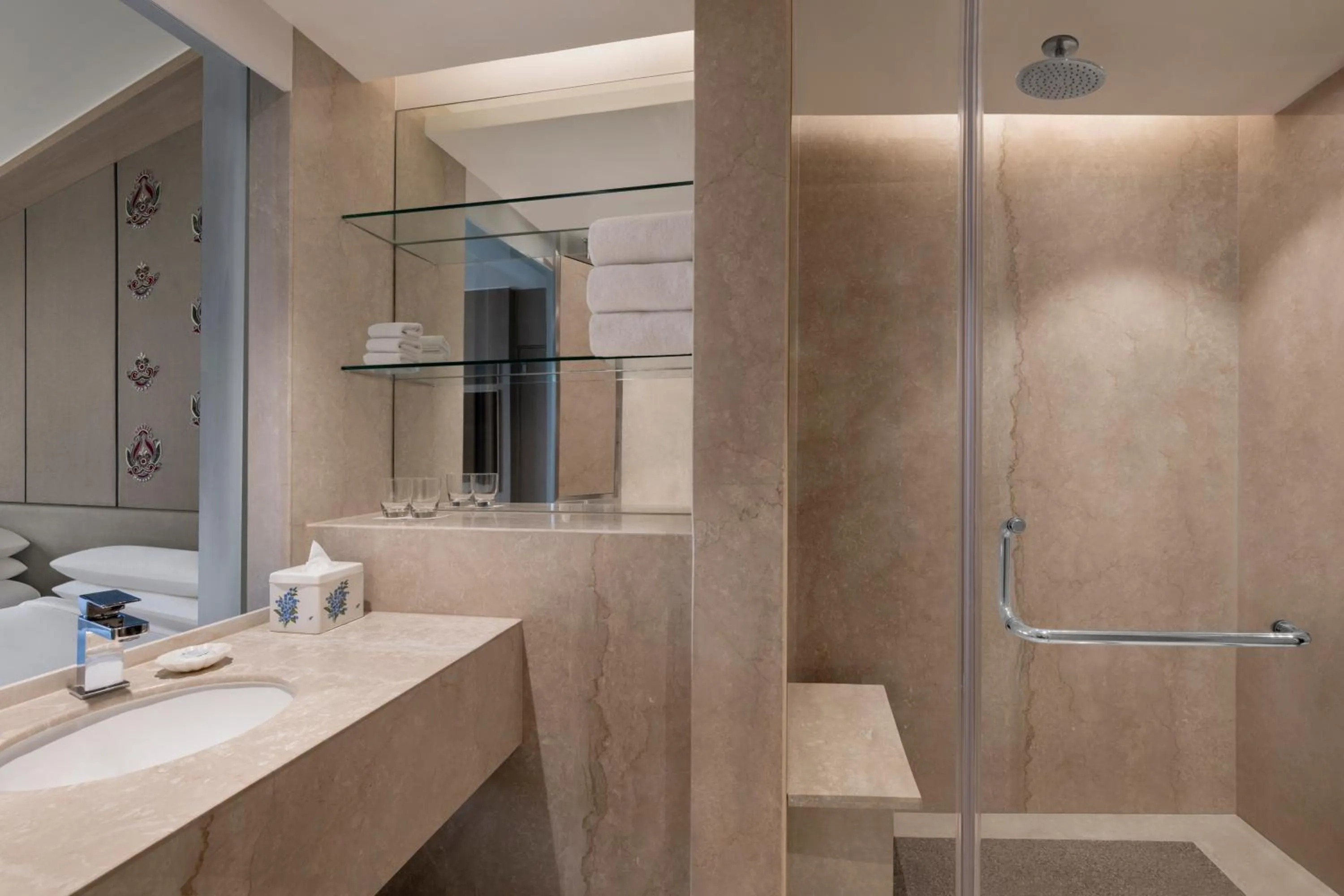 Bathroom in Sheraton New Delhi Hotel