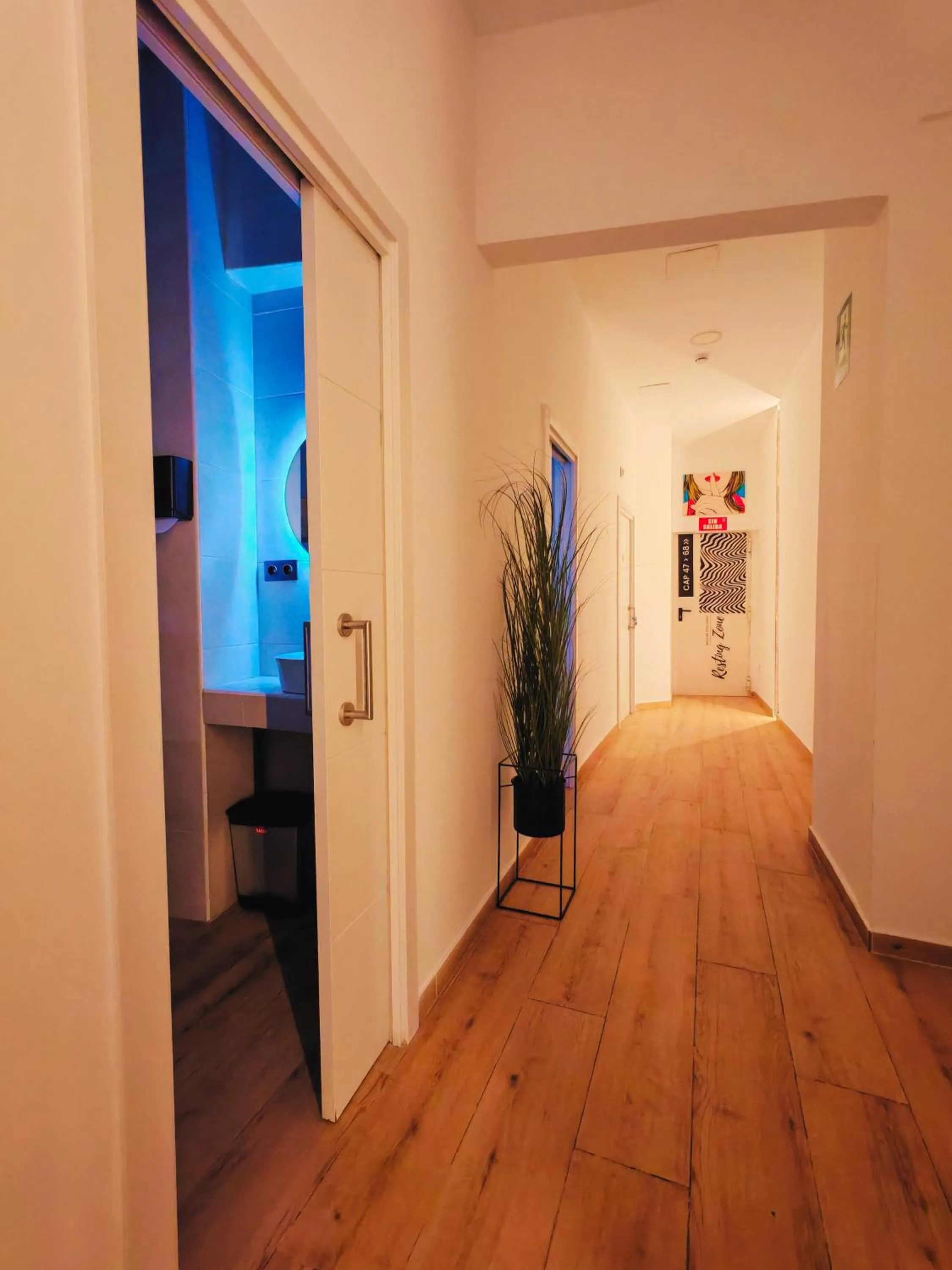 Bathroom in Urban Inn Capsule Madrid