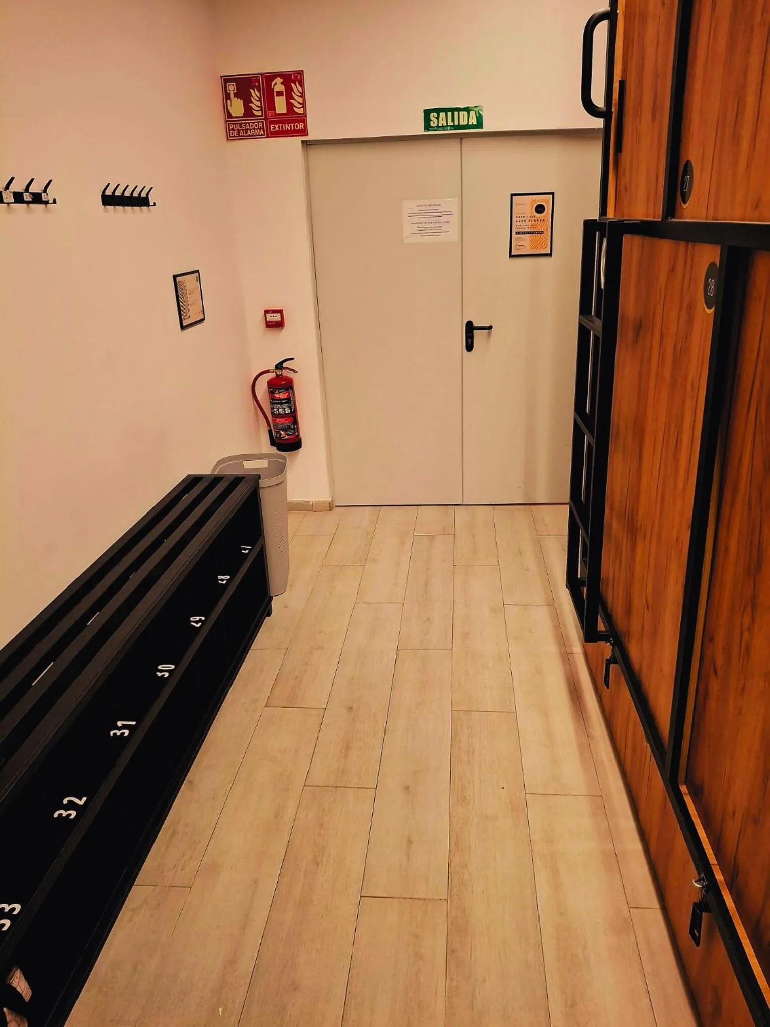 furniture in Urban Inn Capsule Madrid