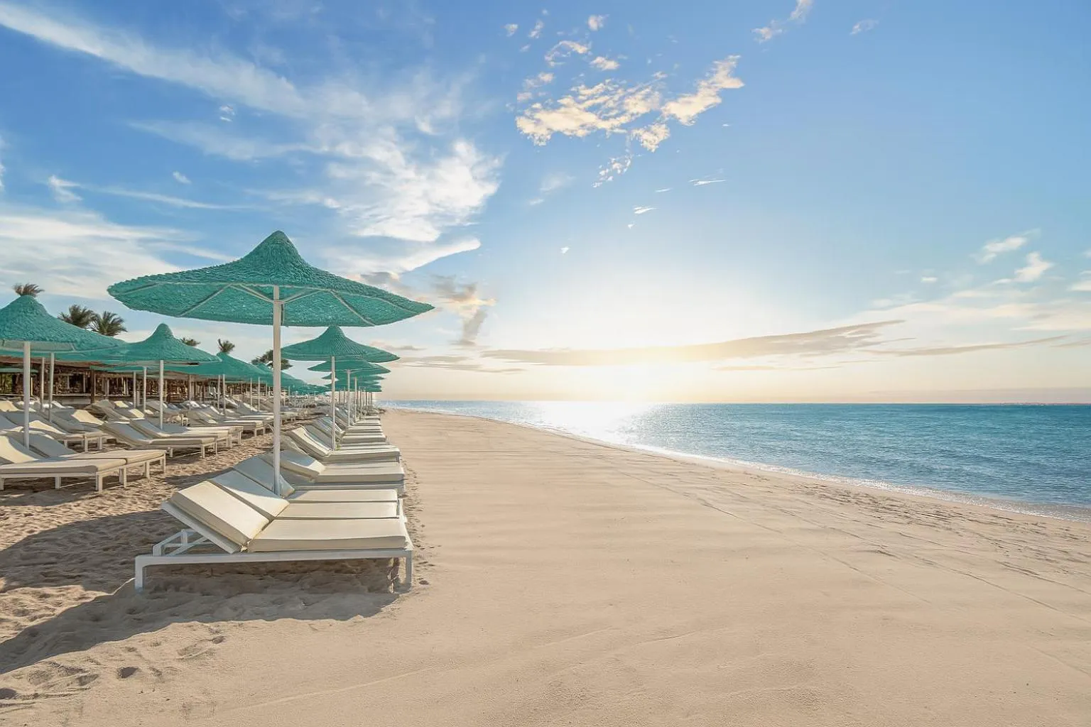 Beach in Flow Spectrum Resort Sahl Hasheesh