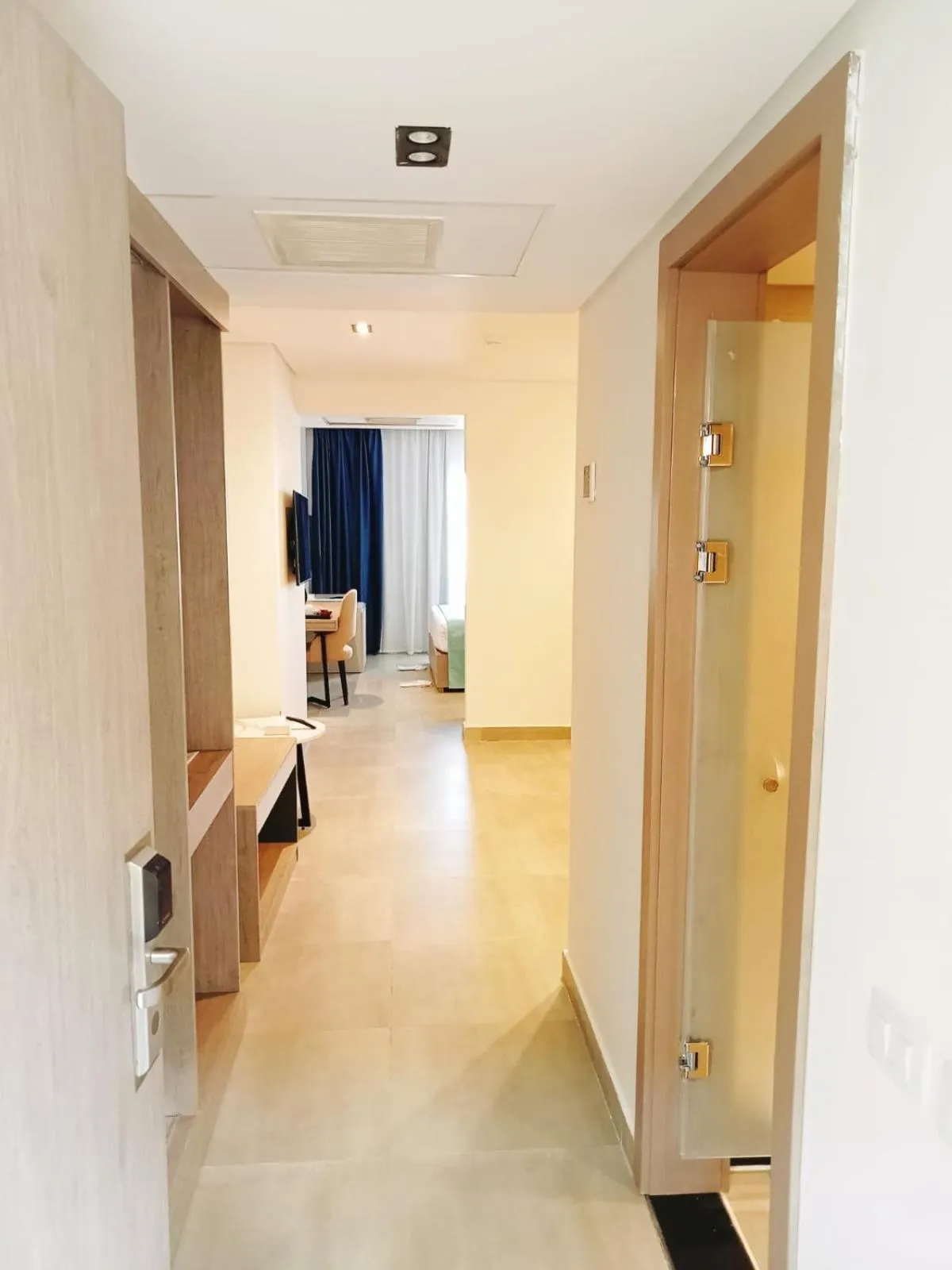 Photo of the whole room in Flow Spectrum Resort Sahl Hasheesh