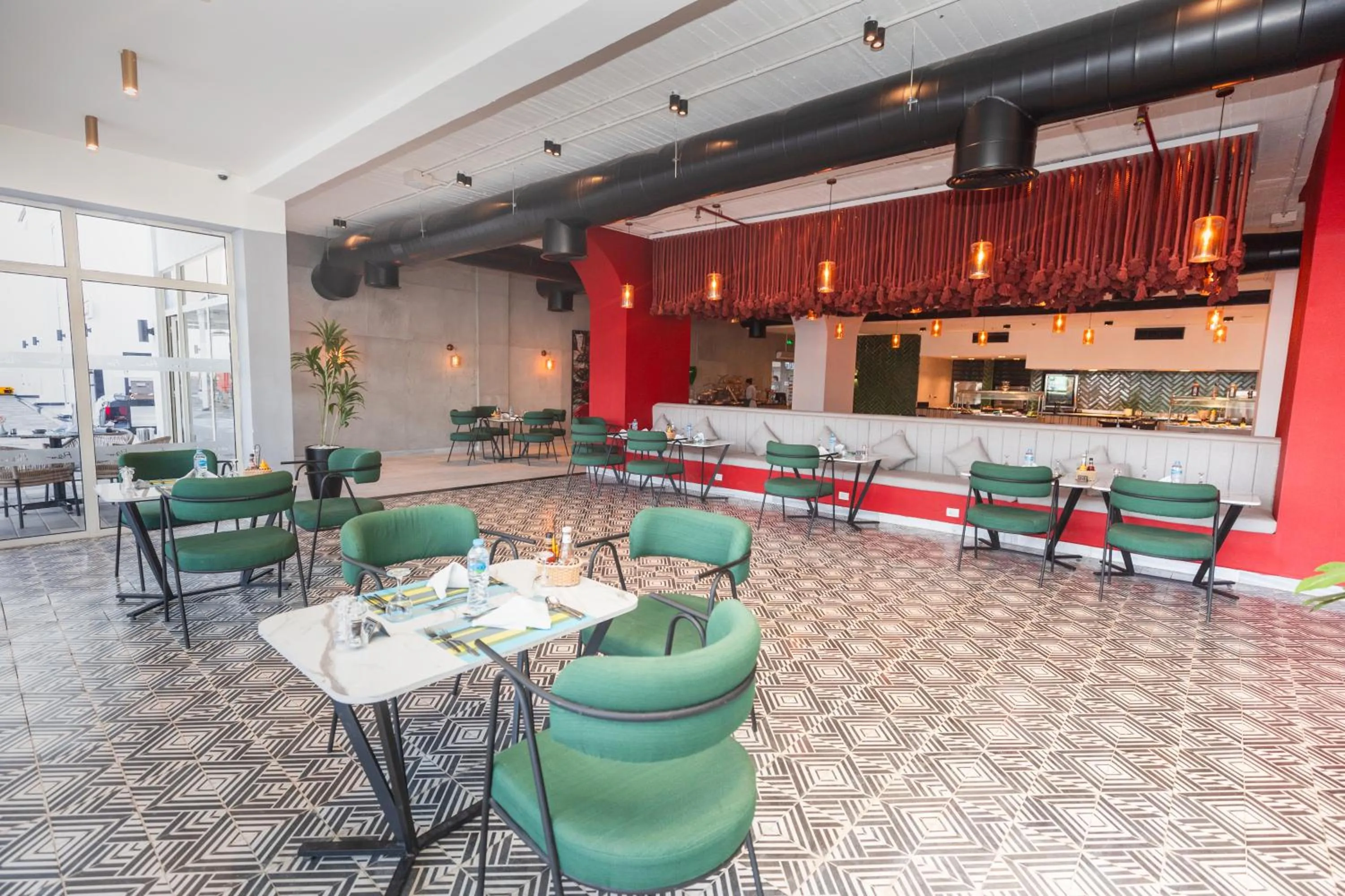 Restaurant/places to eat in Flow Spectrum Resort Sahl Hasheesh