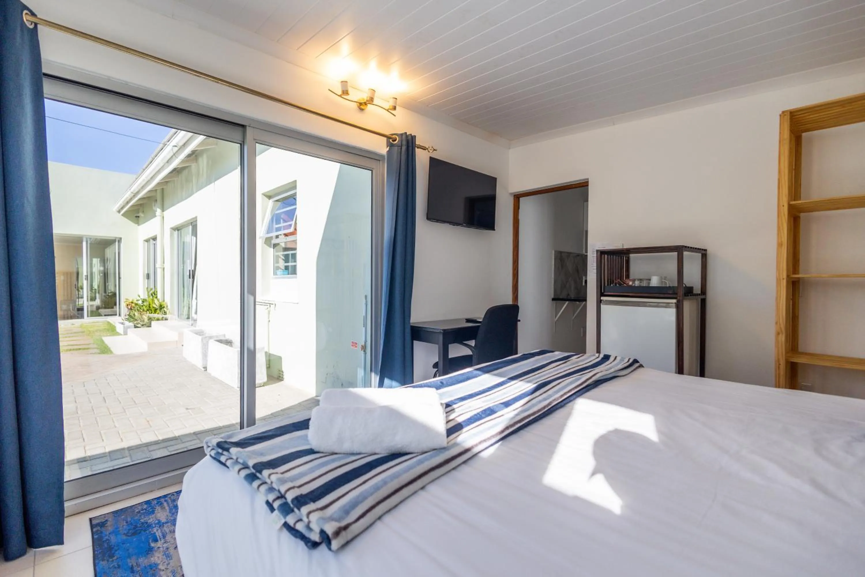 Bed in Fusion House B&B and Conference Venue