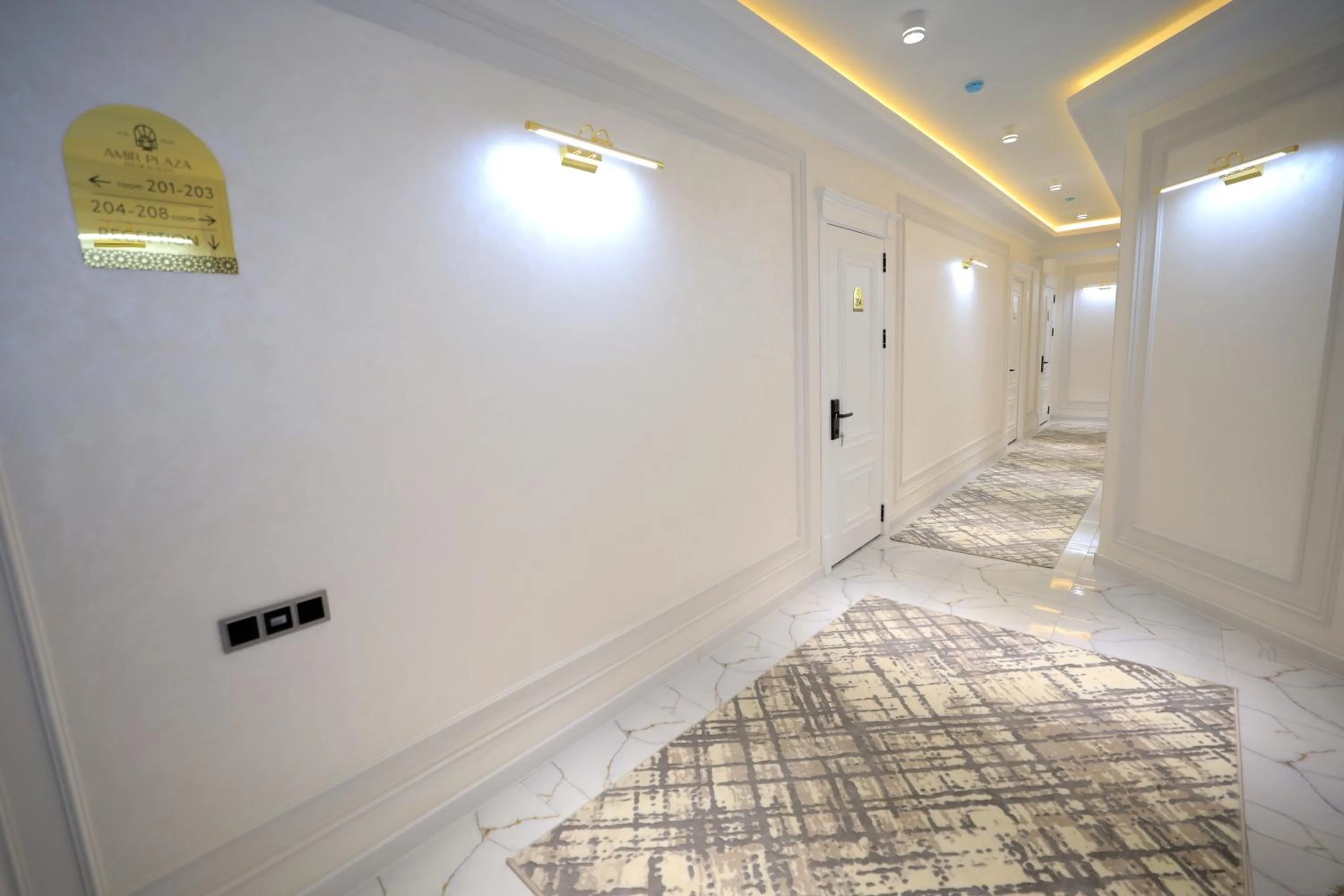 Lobby or reception in AMIR PLAZA hotel