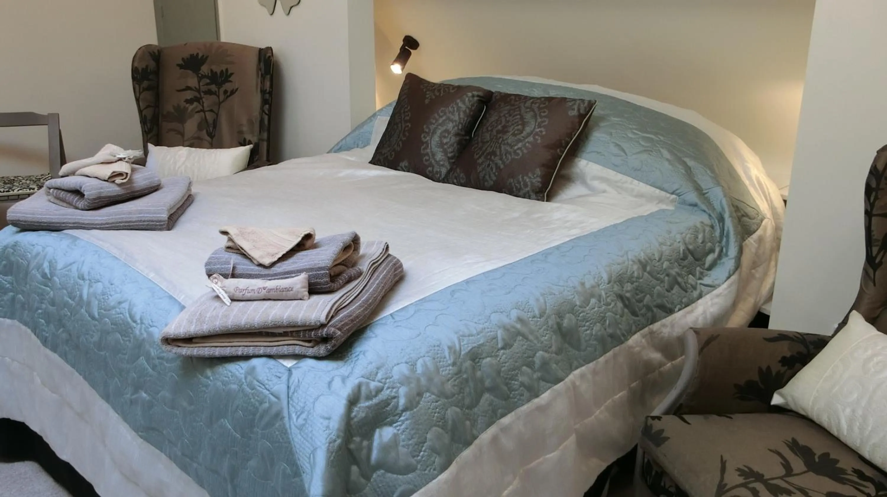 Bedroom, Bed in The Haven at Talysarn