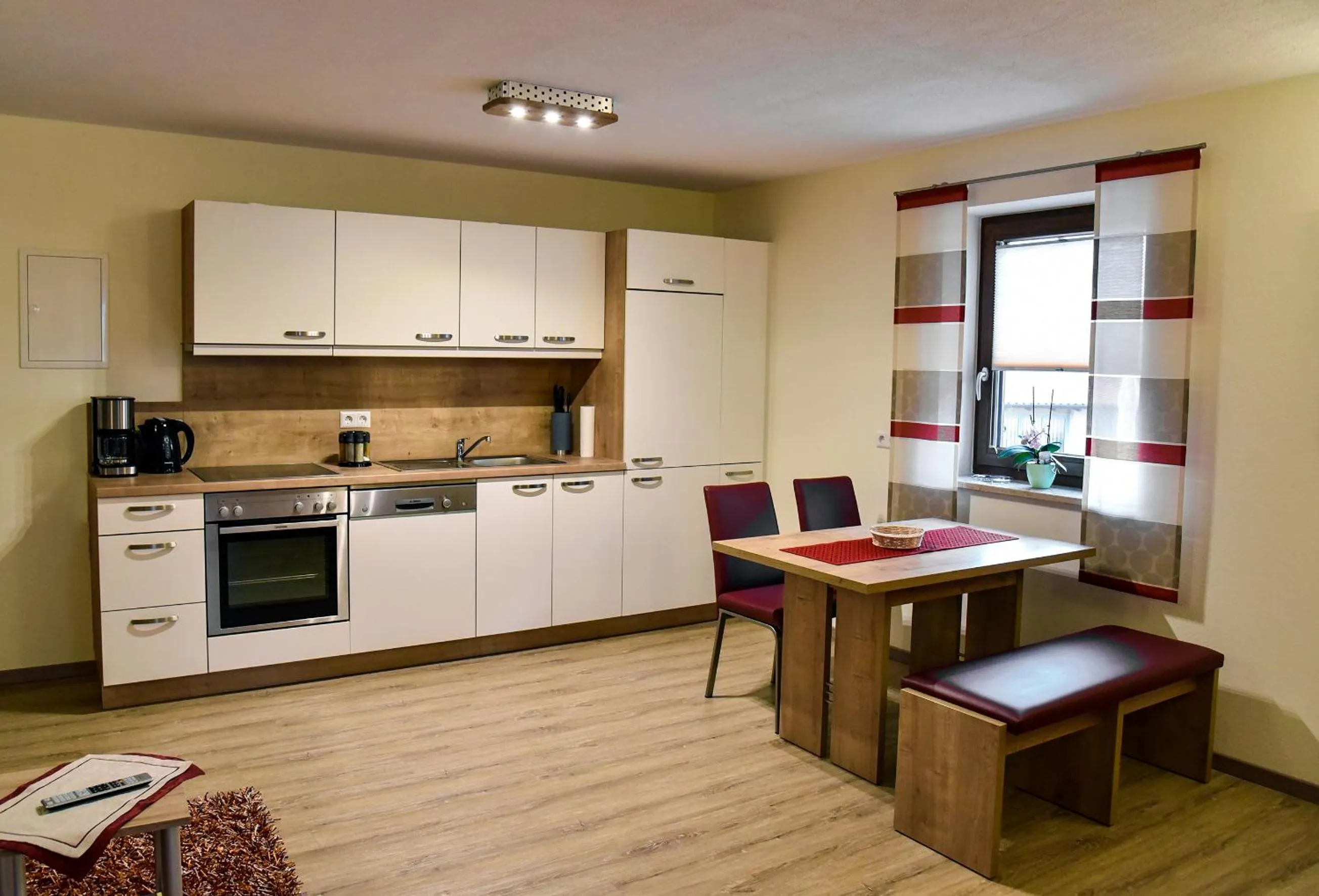 Kitchen or kitchenette in Landhotel Zum Adler