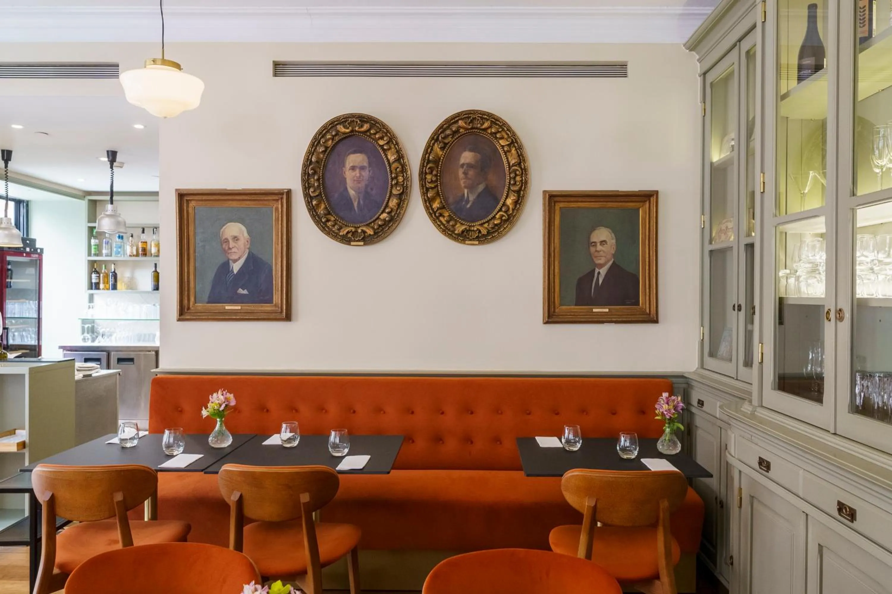 Restaurant/places to eat in Porto A.S. 1829 Hotel