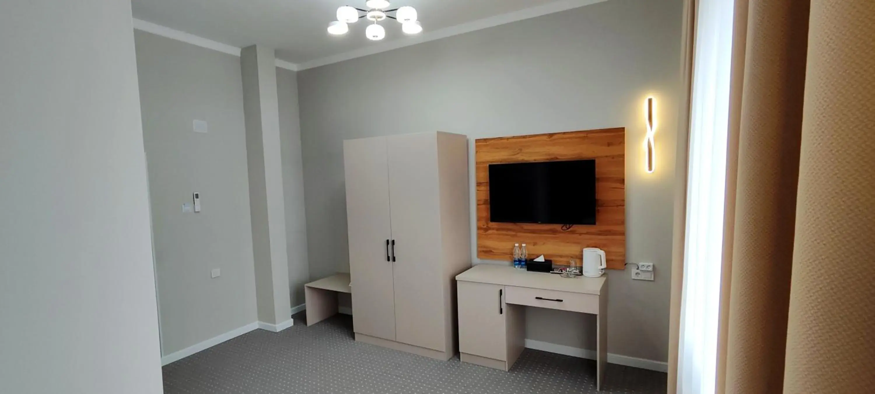 Double Room - single occupancy in Cozy Hotel Double Room - single occupancy in Cozy Hotel