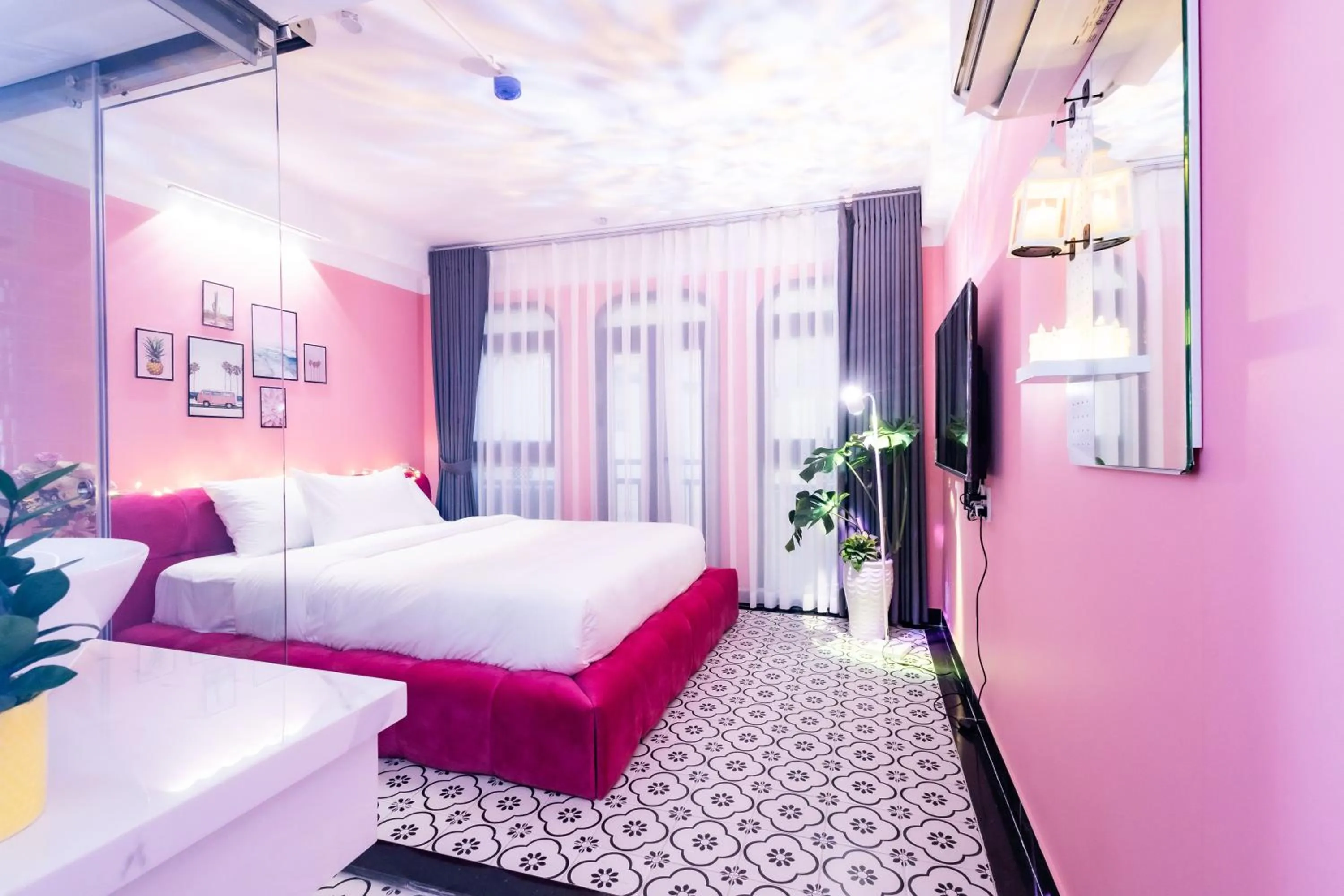 Bedroom in Cosy Hotel