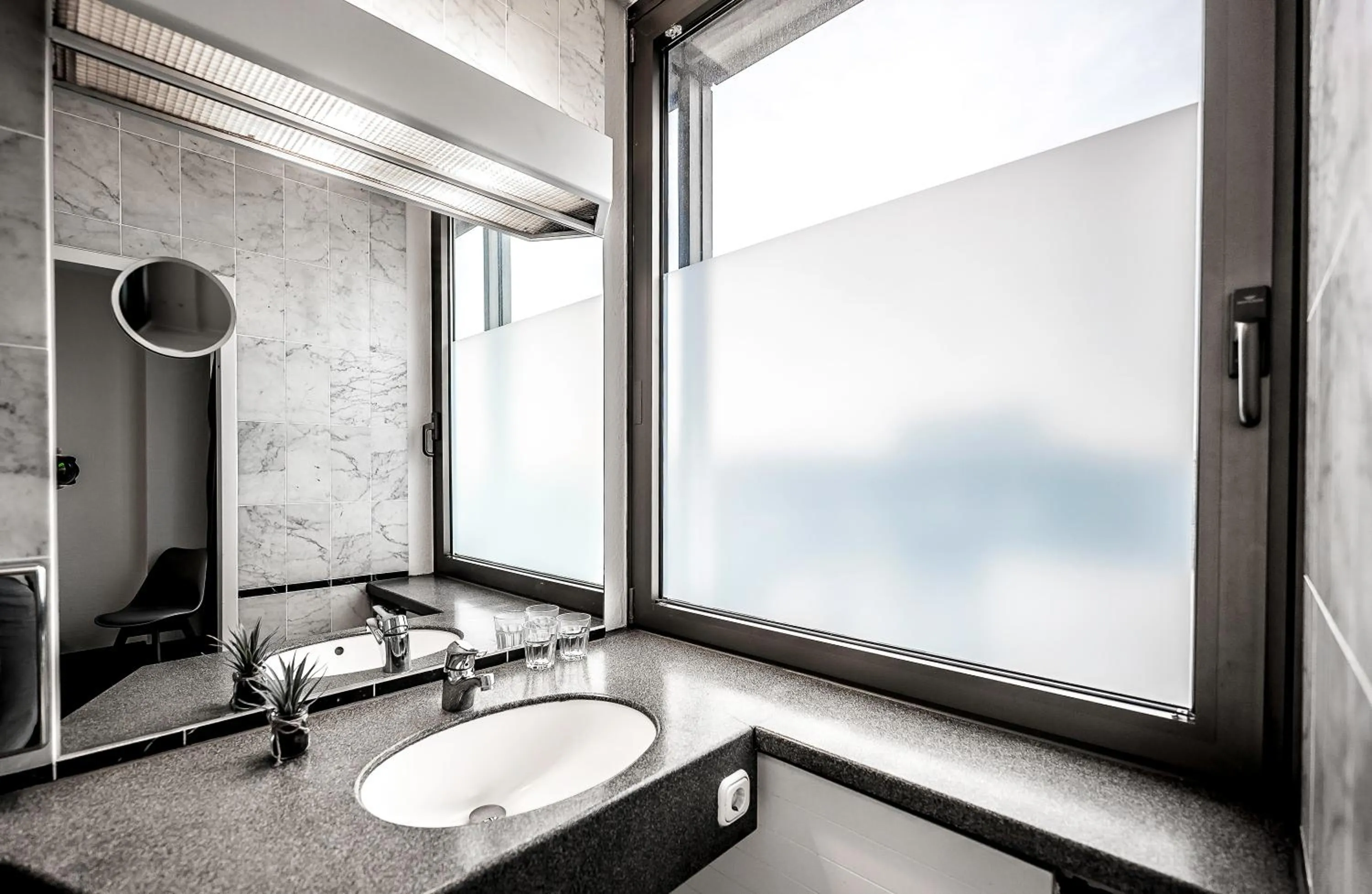 Bathroom in Hotel Mirage Düsseldorf-Neuss