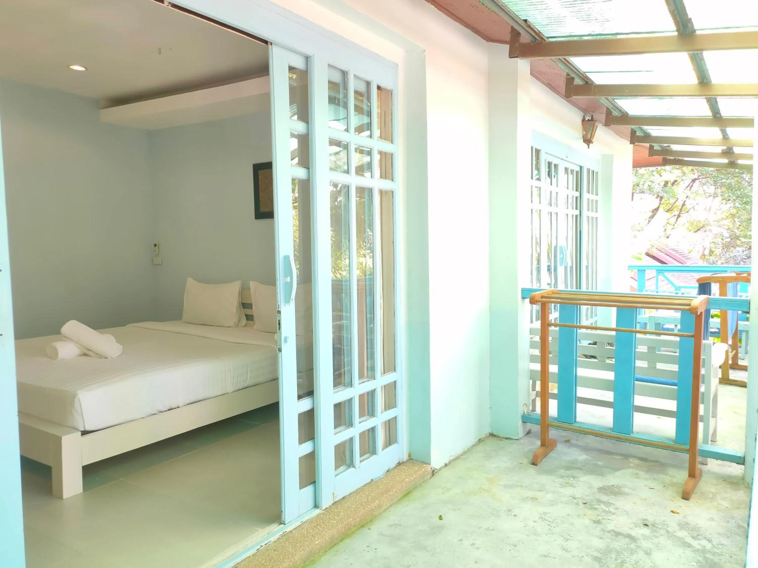 Bed in Banana Beach Resort