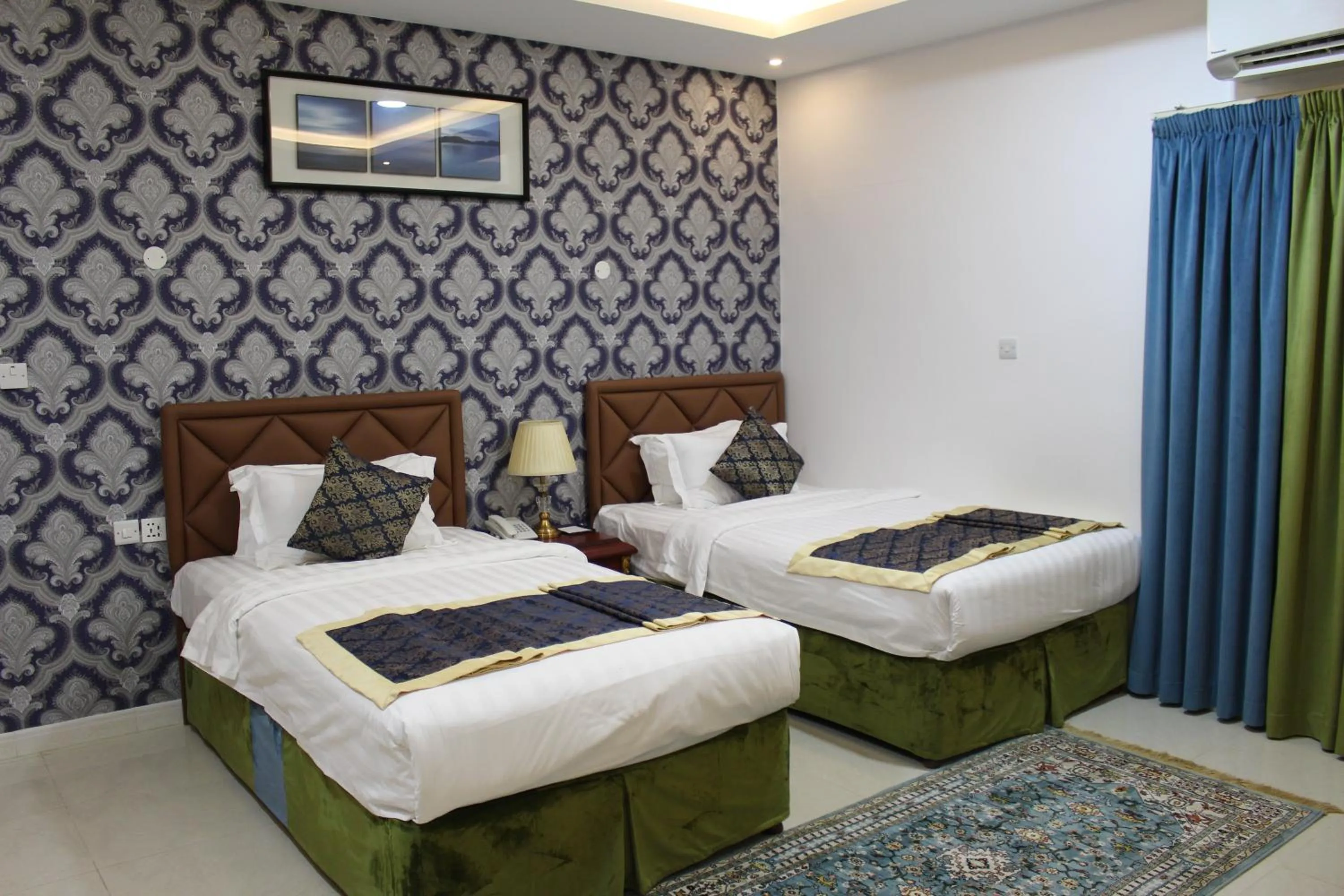 Bed in Al Diyar Hotel