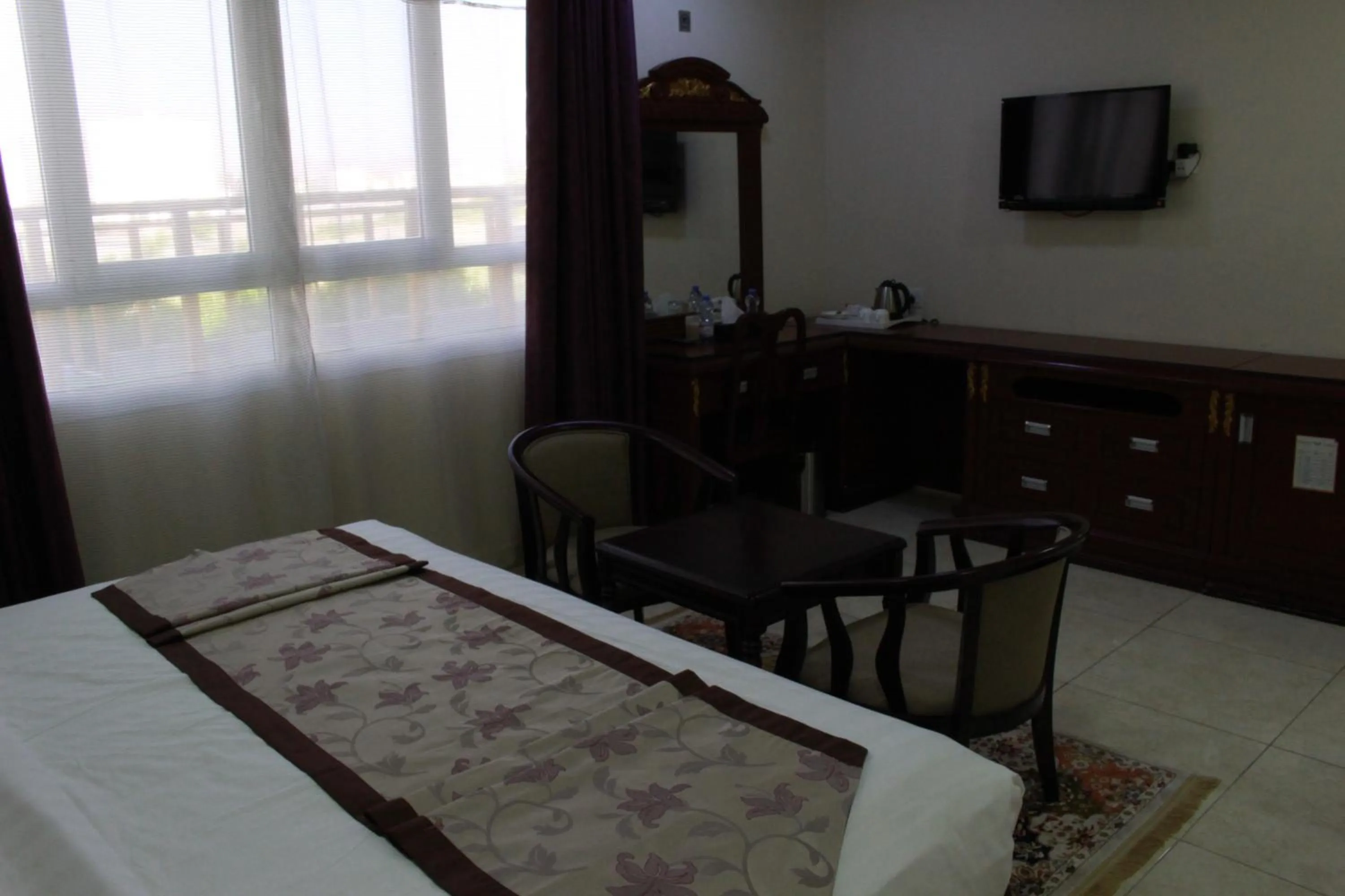 Bed in Al Diyar Hotel