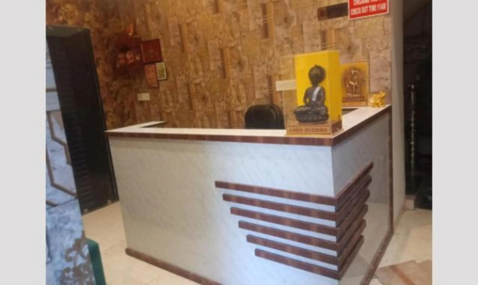 Lobby or reception in FabHotel HI Rise