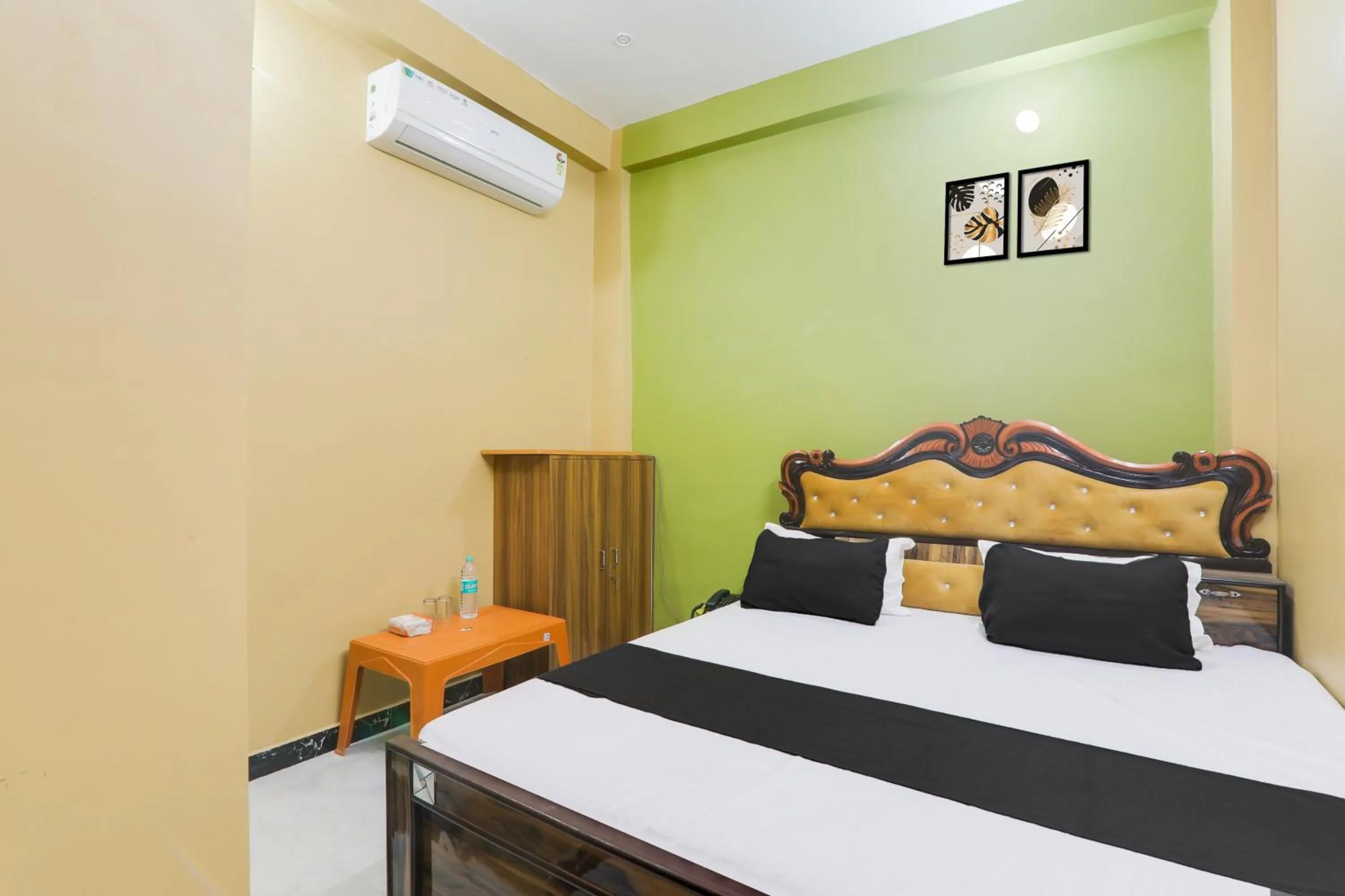 Bedroom, Bed in Hotel O VIRAT HOTEL AND RESORT