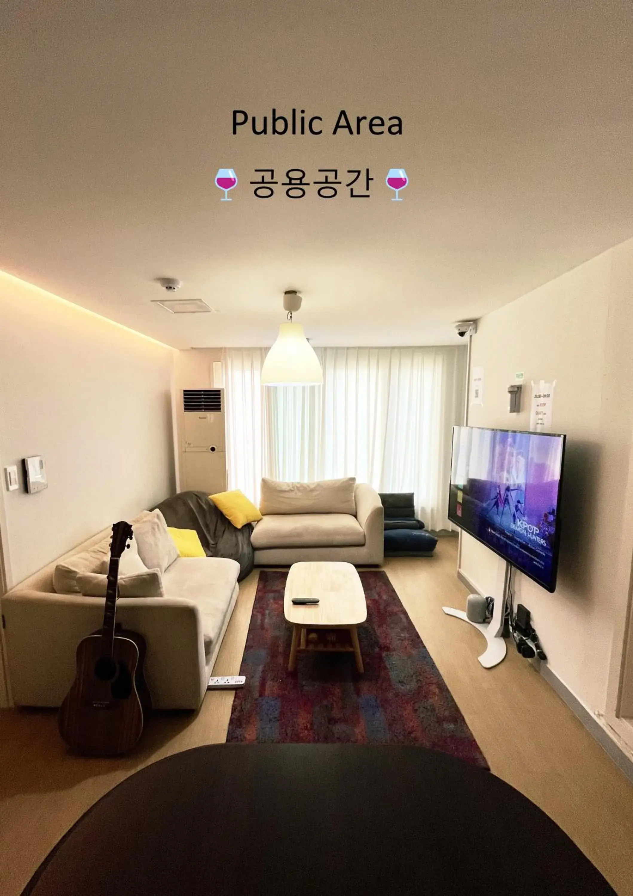 Double Room with Shared Bathroom - single occupancy in Hostel Fellaz Double Room with Shared Bathroom - single occupancy in Hostel Fellaz