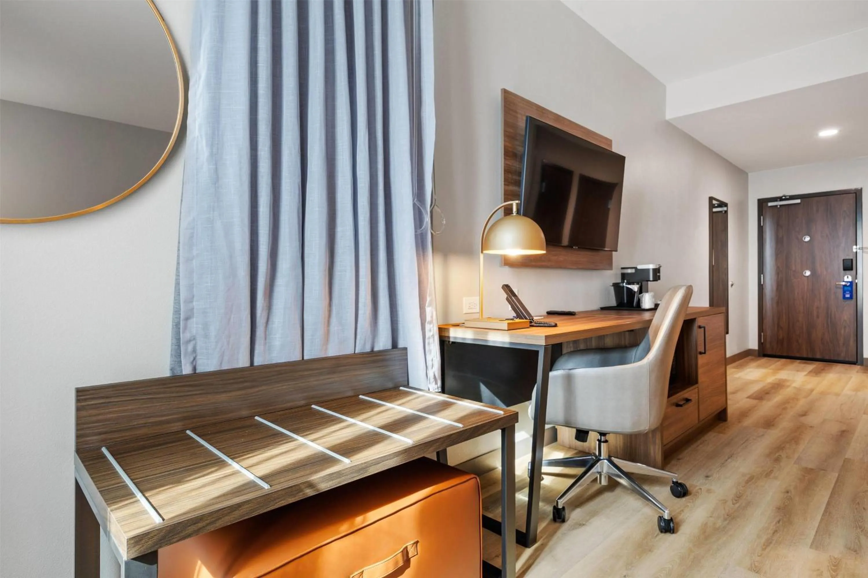 Photo of the whole room in La Quinta Inn & Suites by Wyndham La Habra