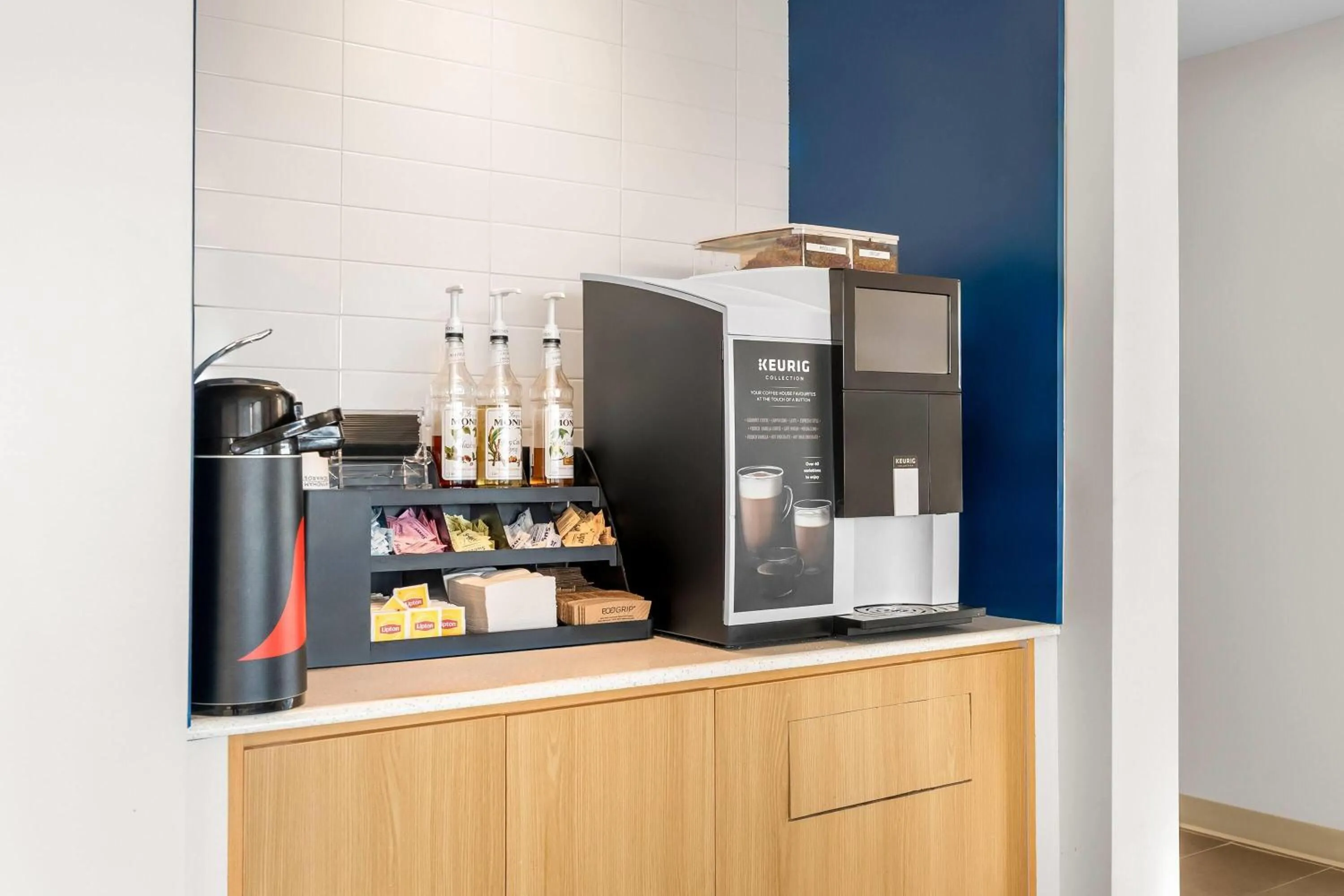 Restaurant/places to eat in Microtel Inn & Suites by Wyndham Prattville Montgomery