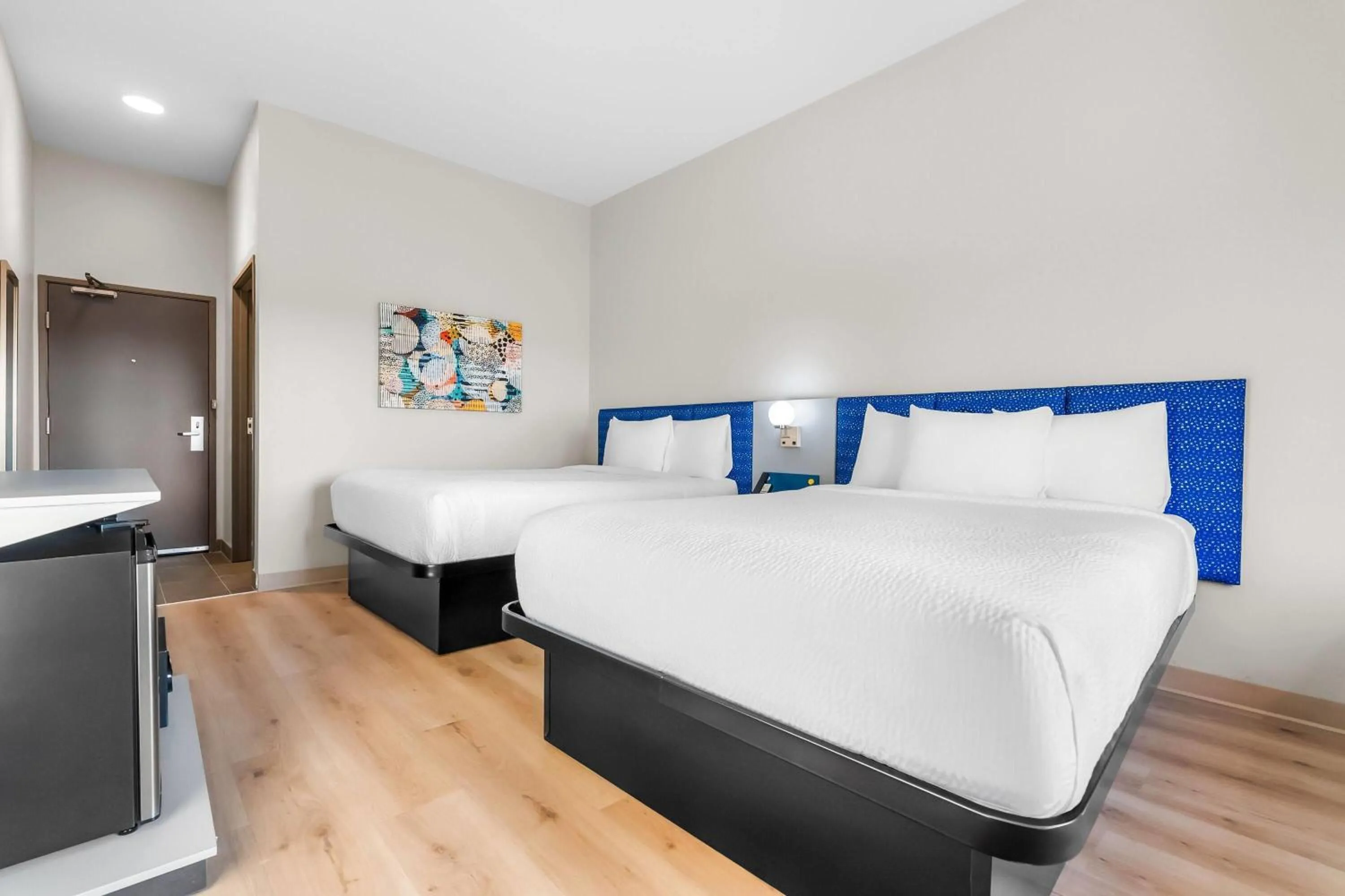 Bed in Microtel Inn & Suites by Wyndham Prattville Montgomery