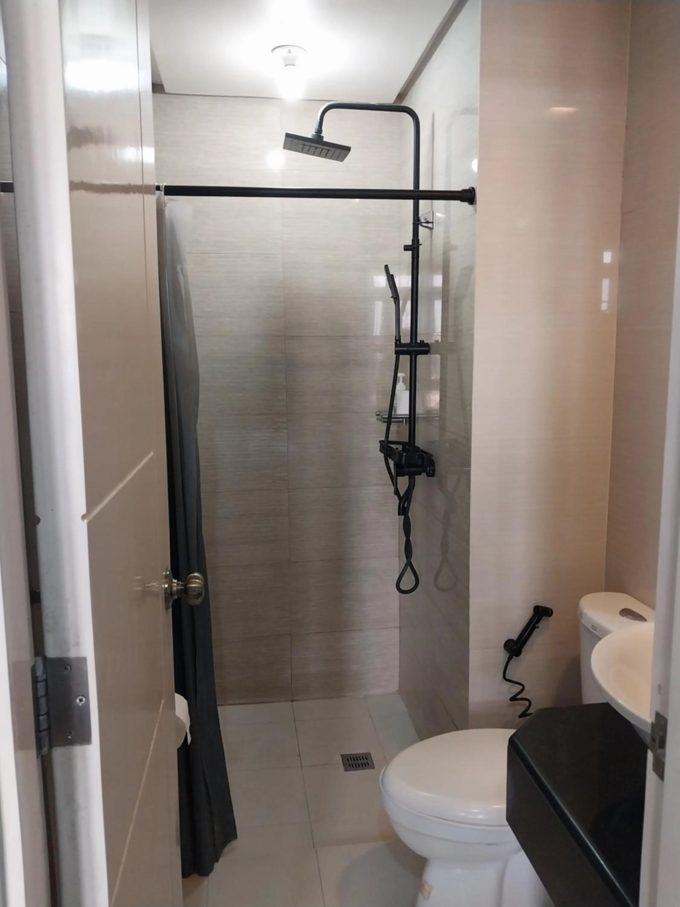 150 Newport Blvd Condotel near T3 by Alps