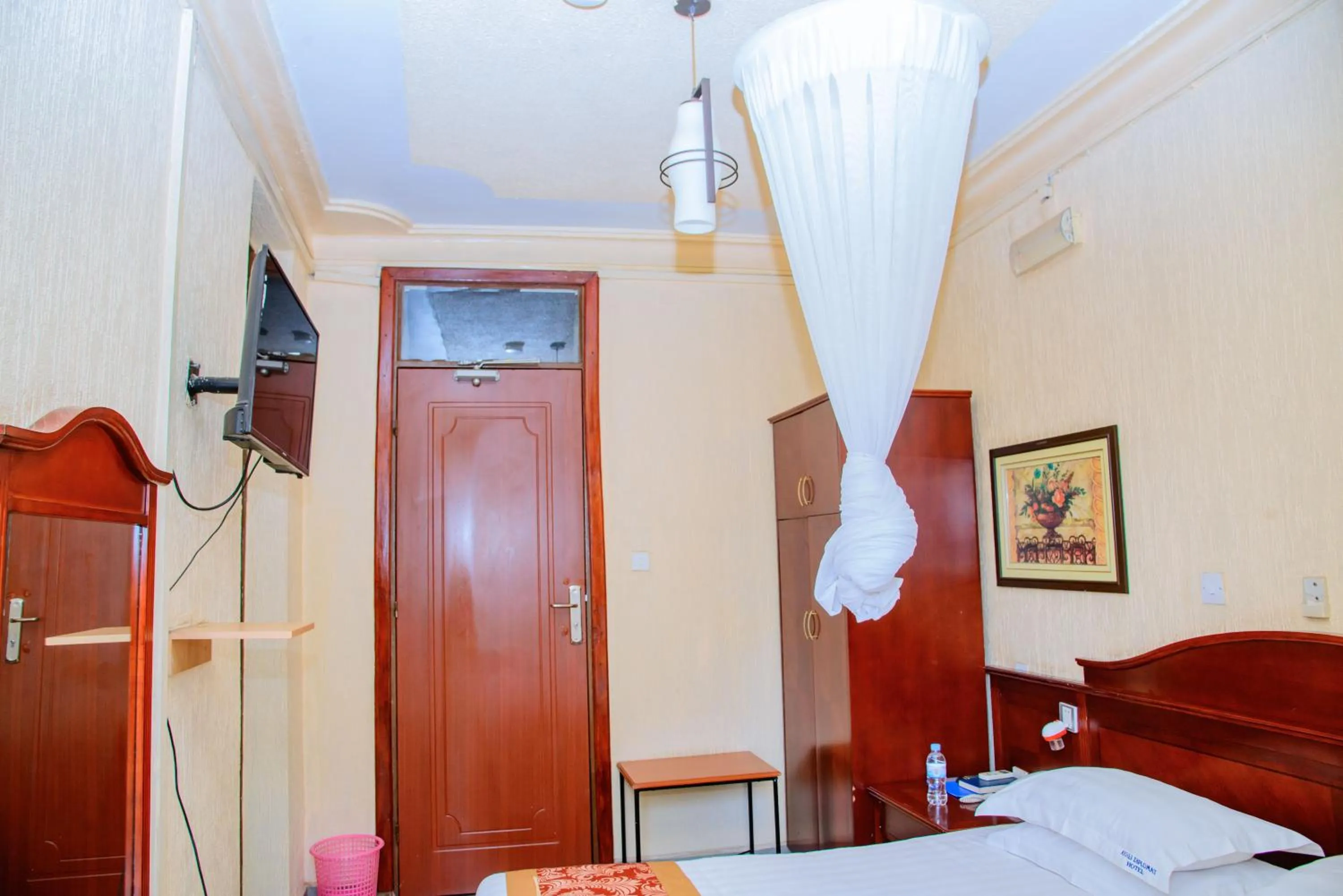 Bed in Kigali diplomat Hotel