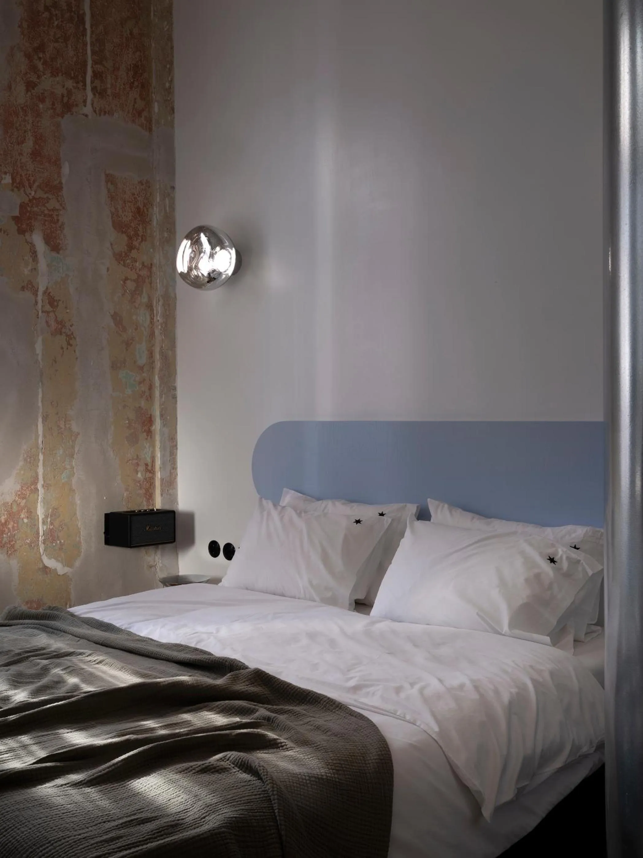 Bed in Hipsters Hotel