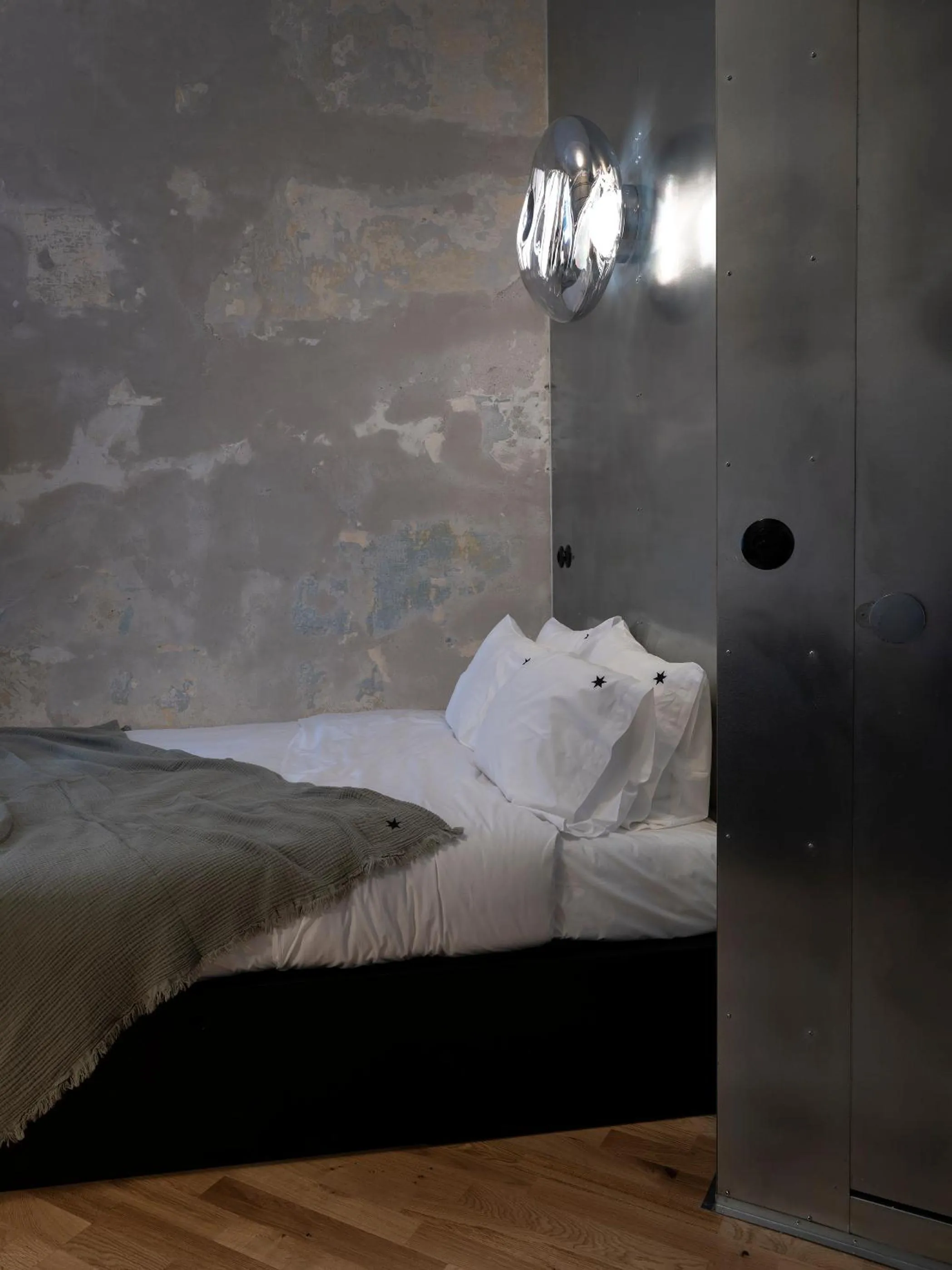 Bed in Hipsters Hotel