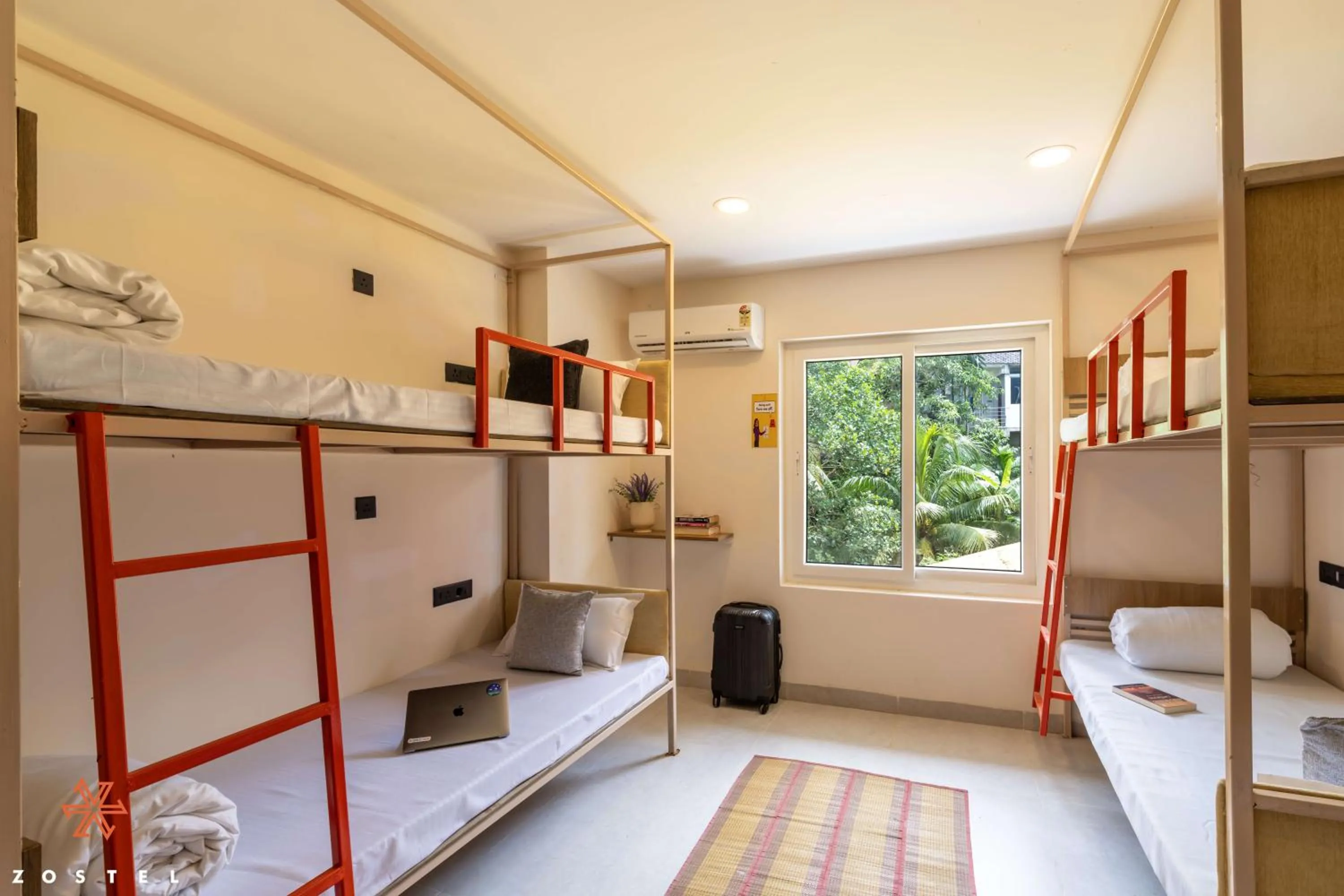 Bathroom, Bed in Zostel Port Blair