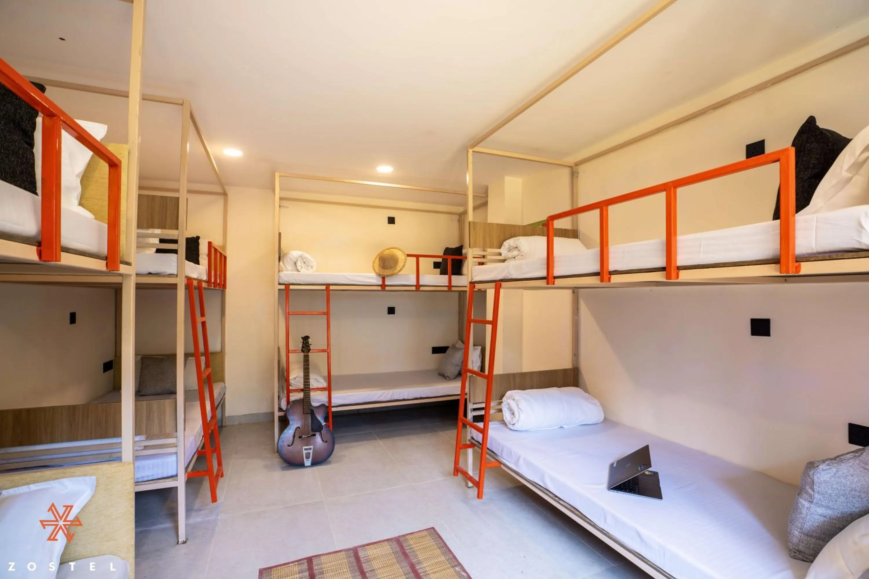 Bed in Zostel Port Blair