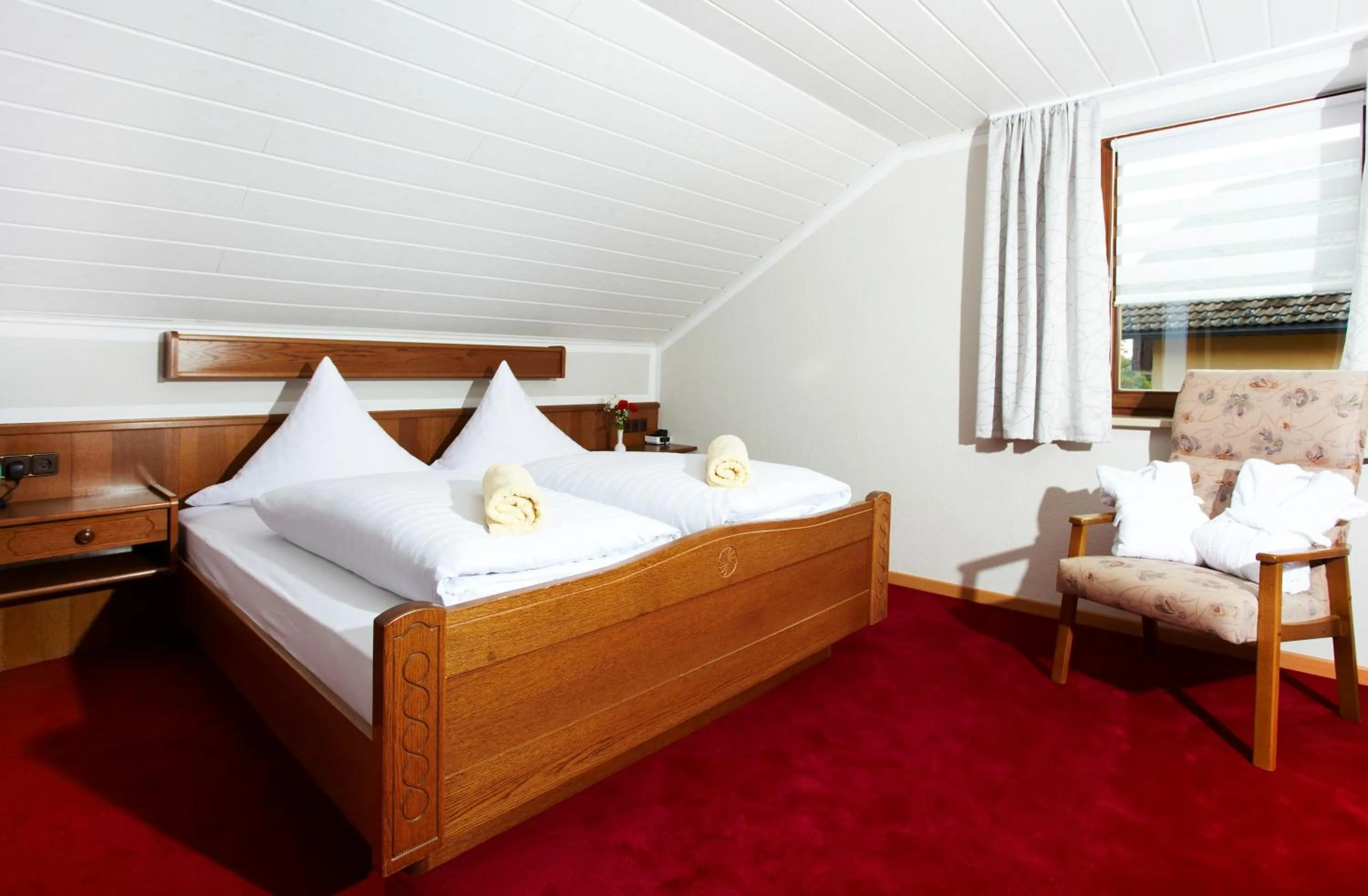 Bed in Hotel Waldfrieden "Das kleine Hotel"