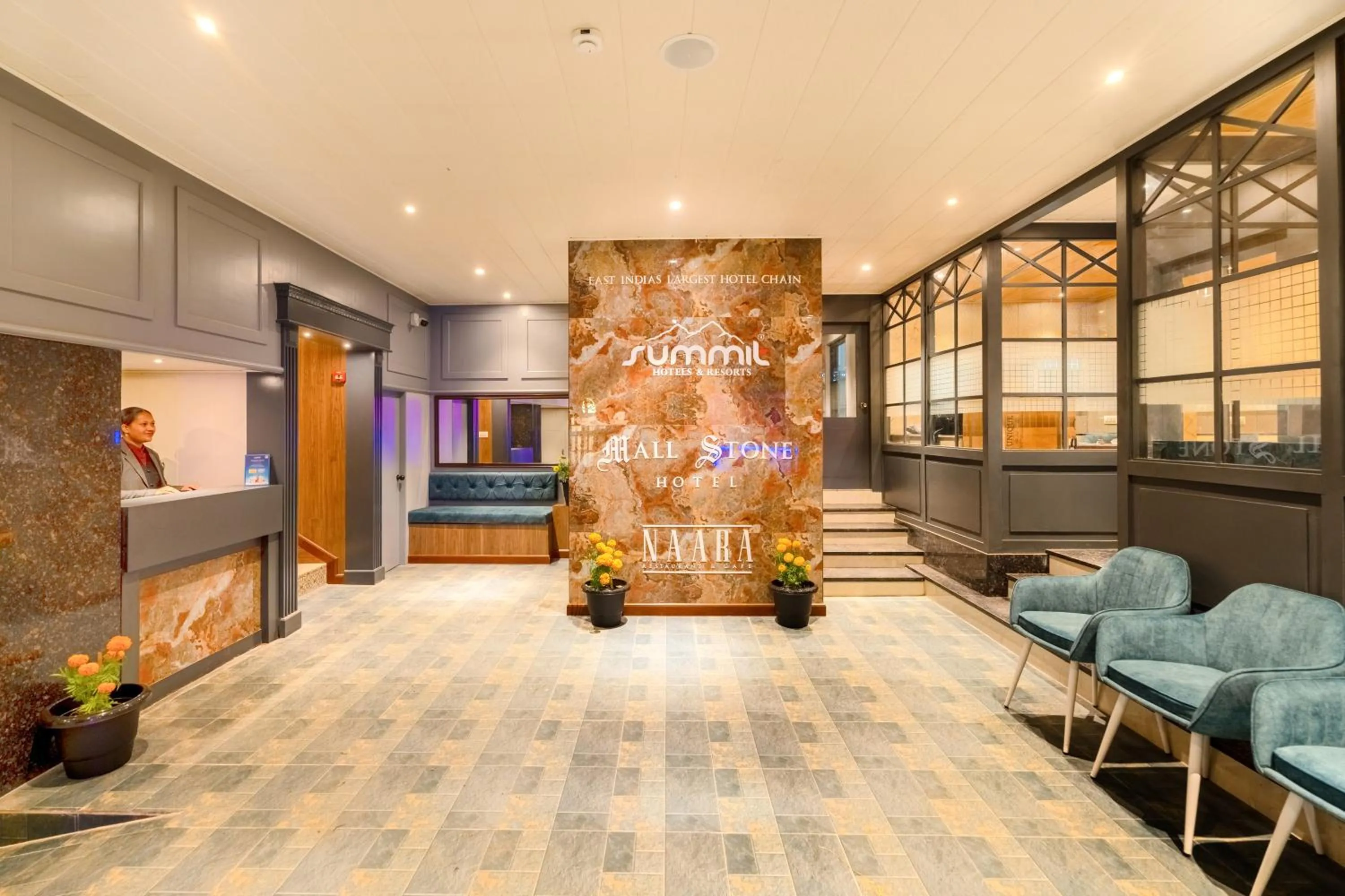 Lobby or reception in Summit Mall Stone Hotel