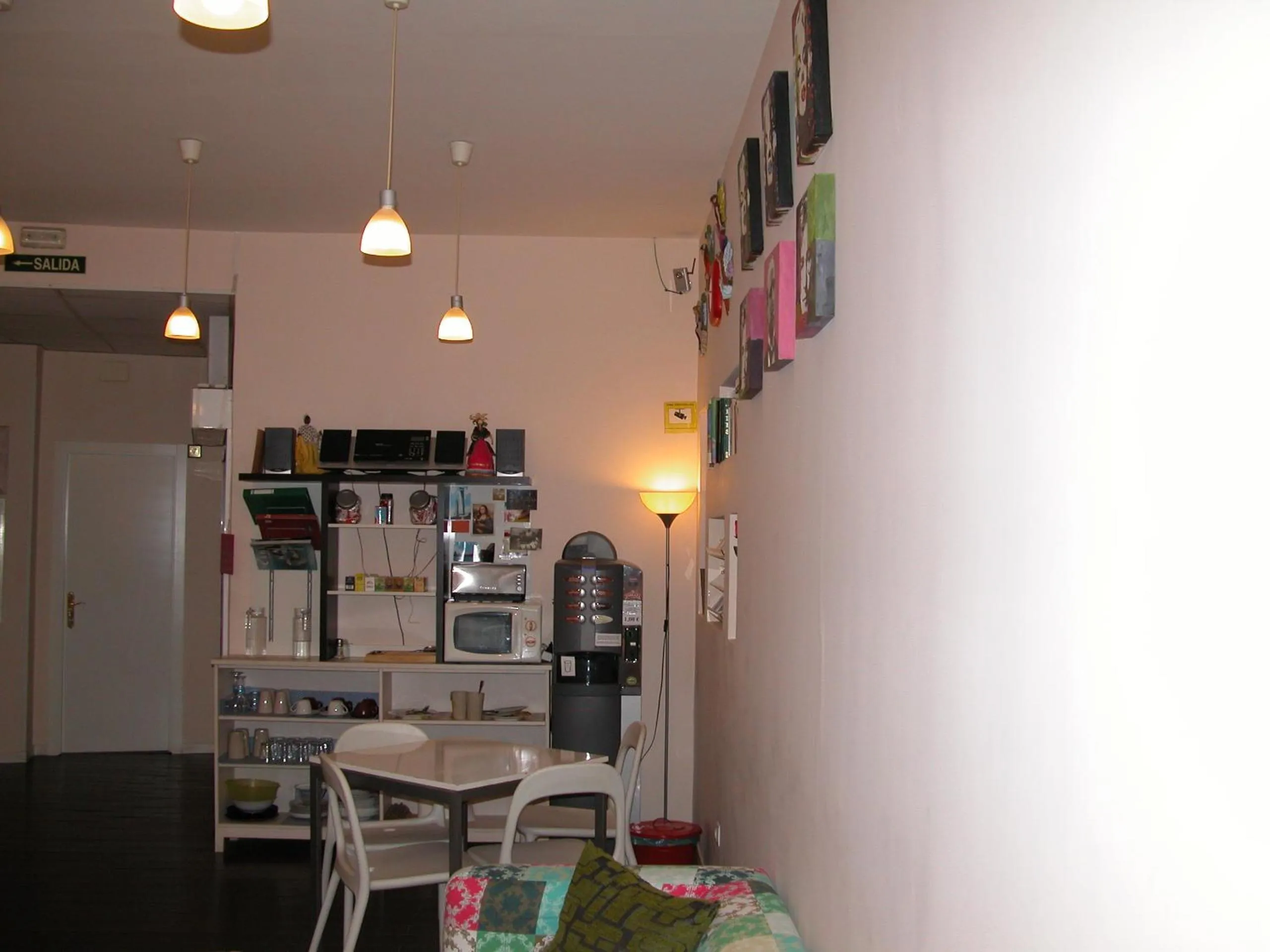 Communal lounge/ TV room in Hostal Goyal Pizarro