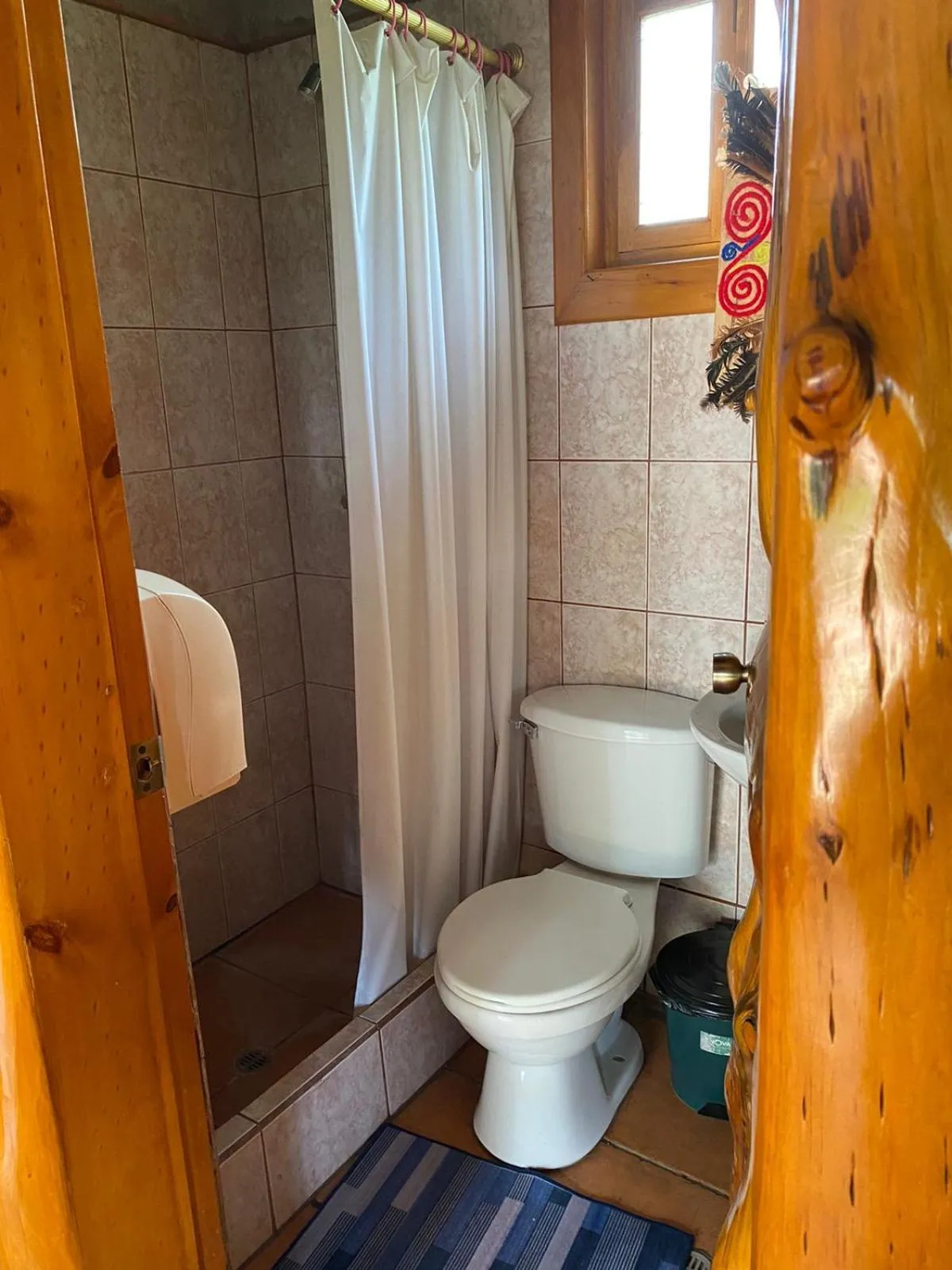 Shower in Kallpa Wasi