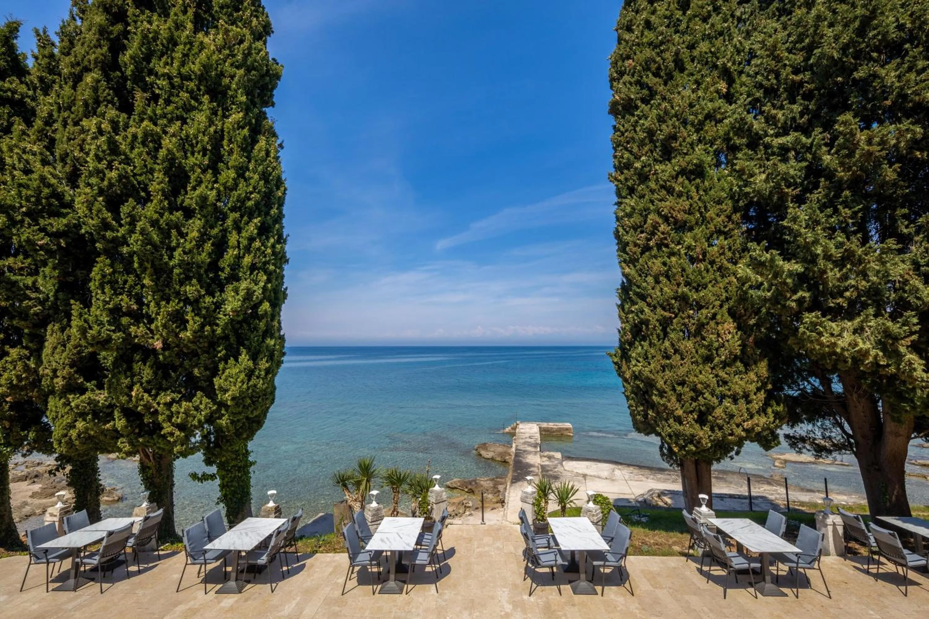 Natural landscape in Villa Valdepian Apartments