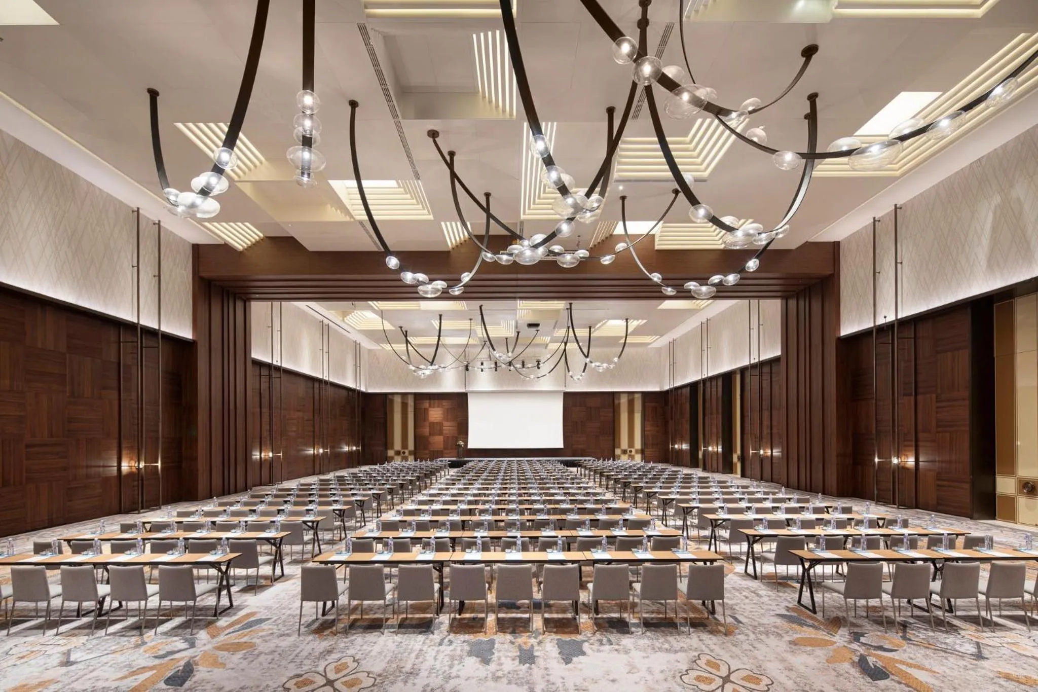 Banquet/Function facilities in Kimpton Aqeos Hainan by IHG