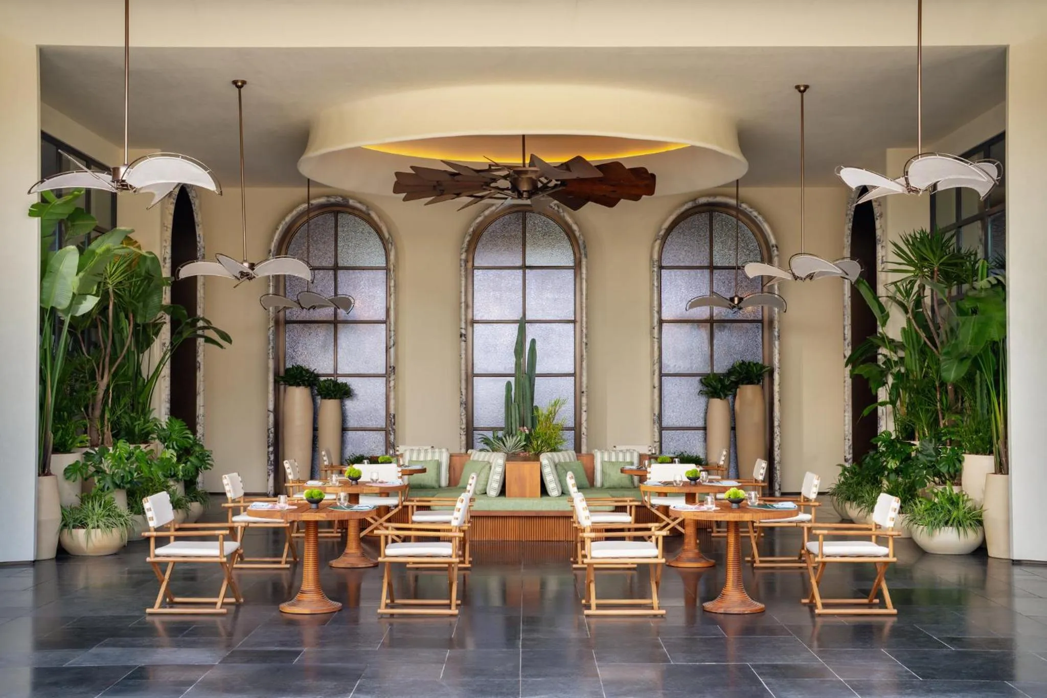 Restaurant/places to eat in Kimpton Aqeos Hainan by IHG