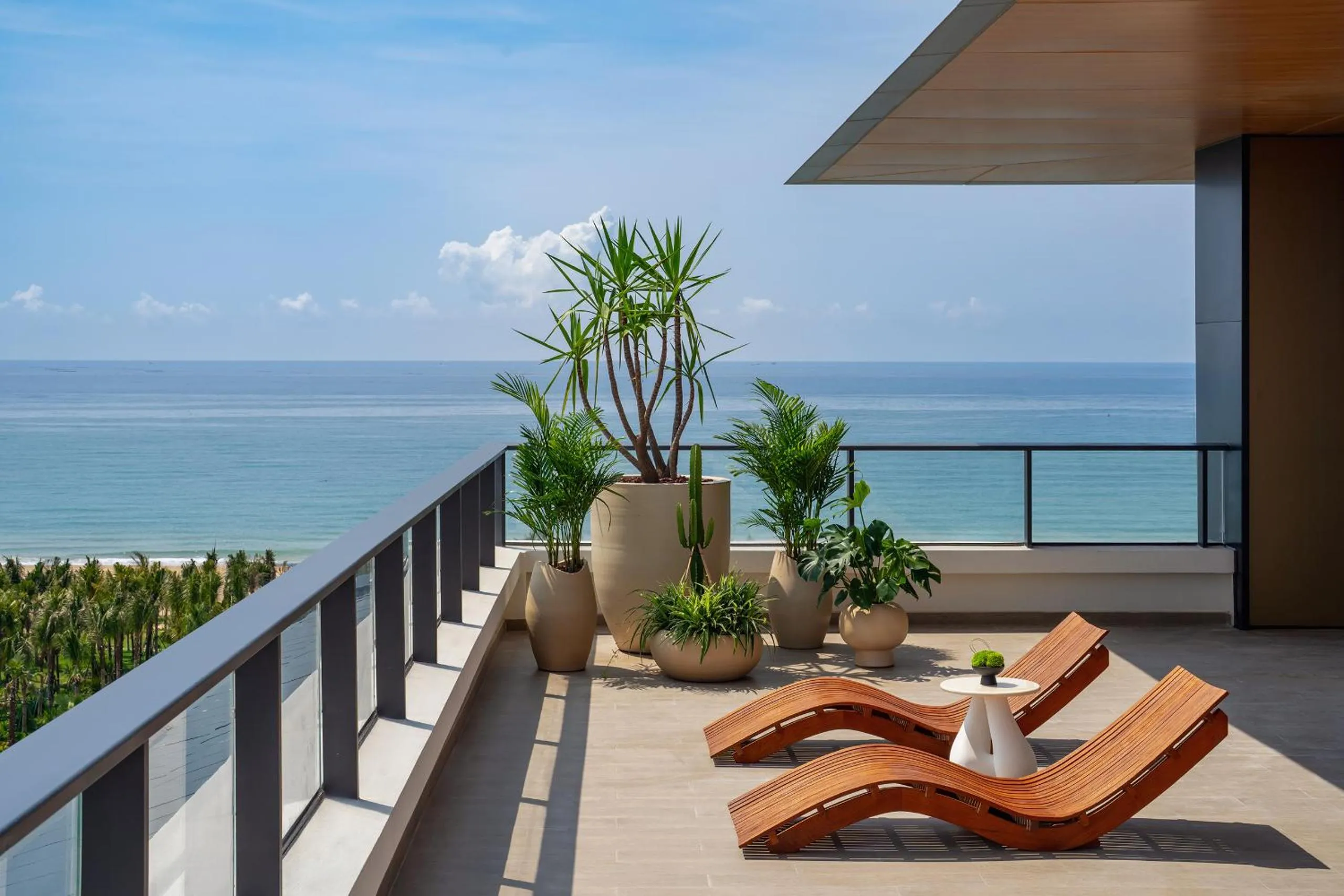 Balcony/Terrace in Kimpton Aqeos Hainan by IHG