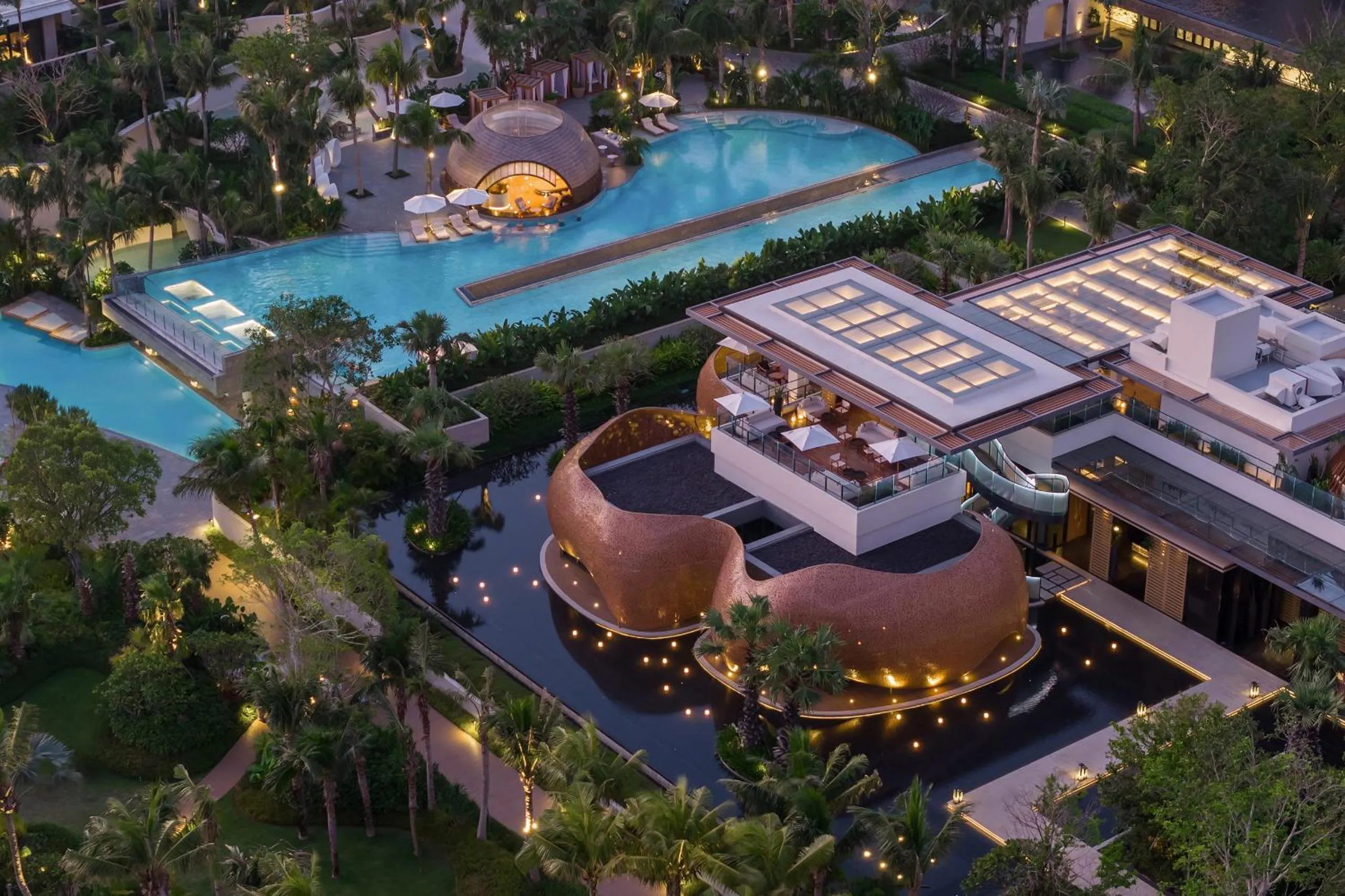 Property building in Kimpton Aqeos Hainan by IHG