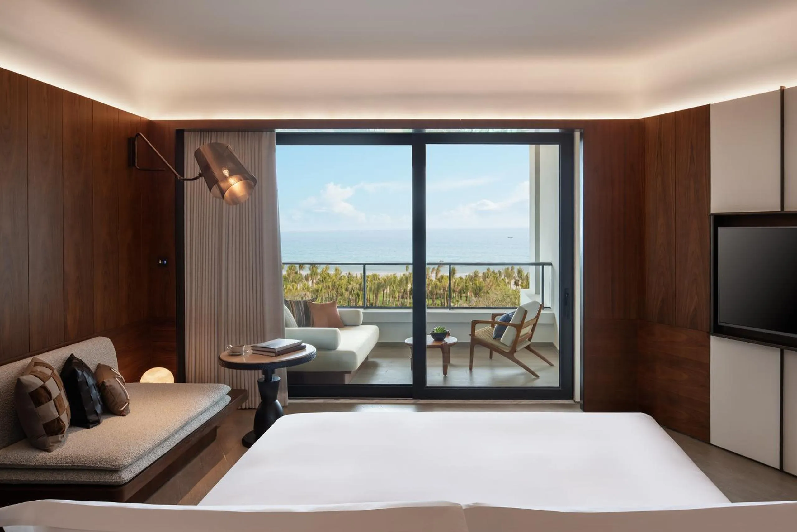 Photo of the whole room, Bed in Kimpton Aqeos Hainan by IHG