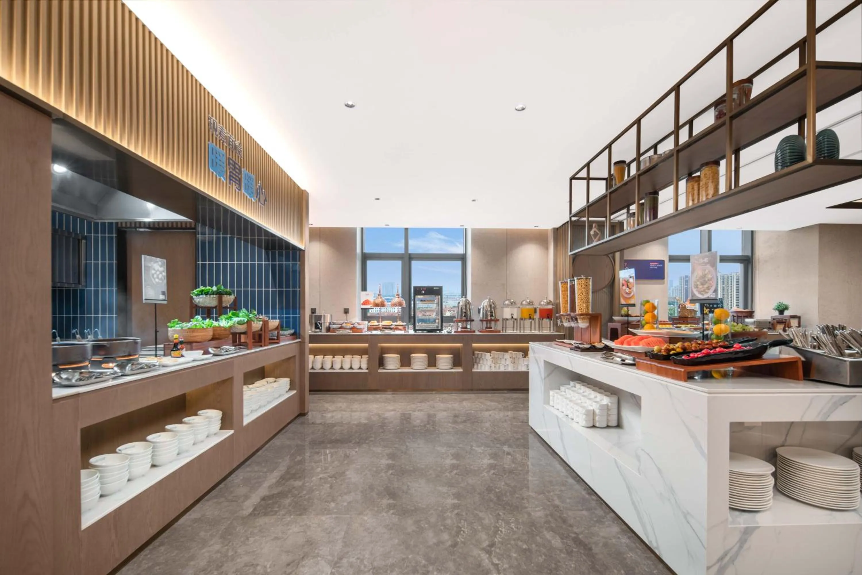 Breakfast in Holiday Inn Express Wuxi Xishan by IHG